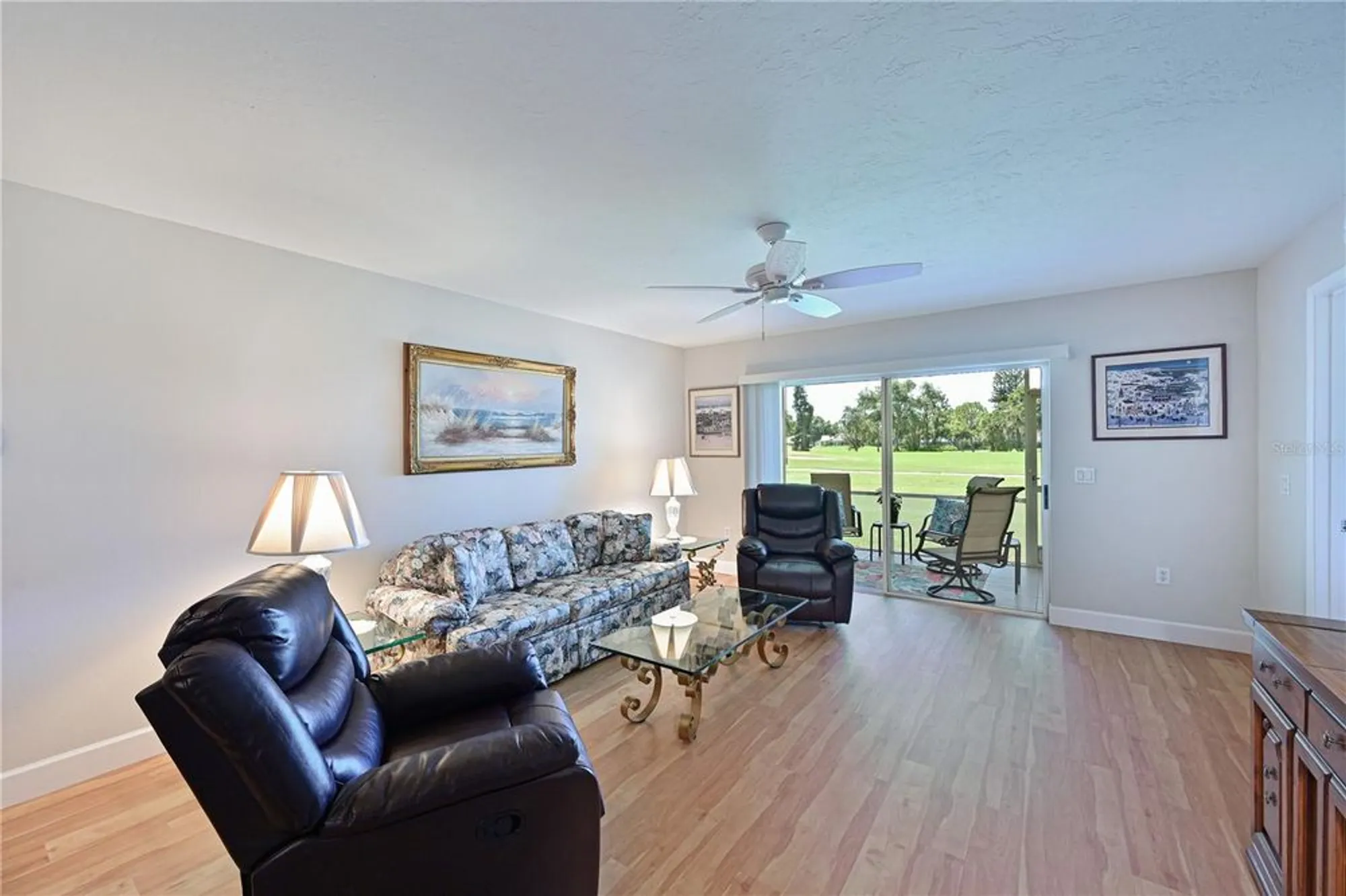 Property Slideshow image 8 of 70 | 6904 drewrys blf apt 803, Bradenton, FL, 34203