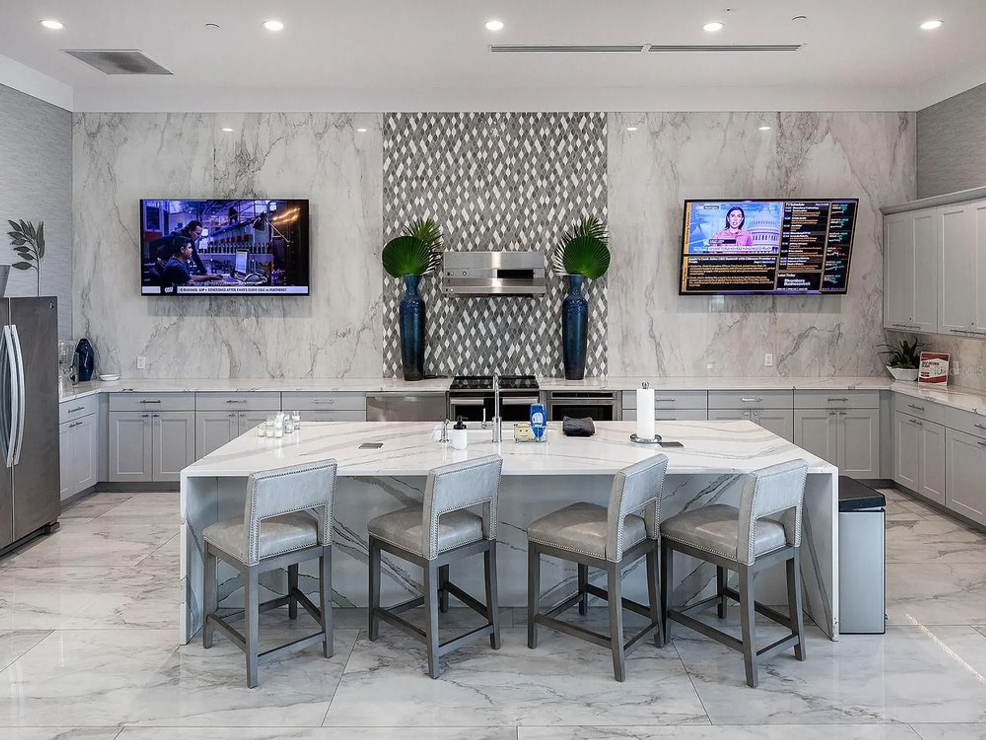 Property Slideshow image 43 of 57 | 4927 carova way, Bradenton, FL, 34211