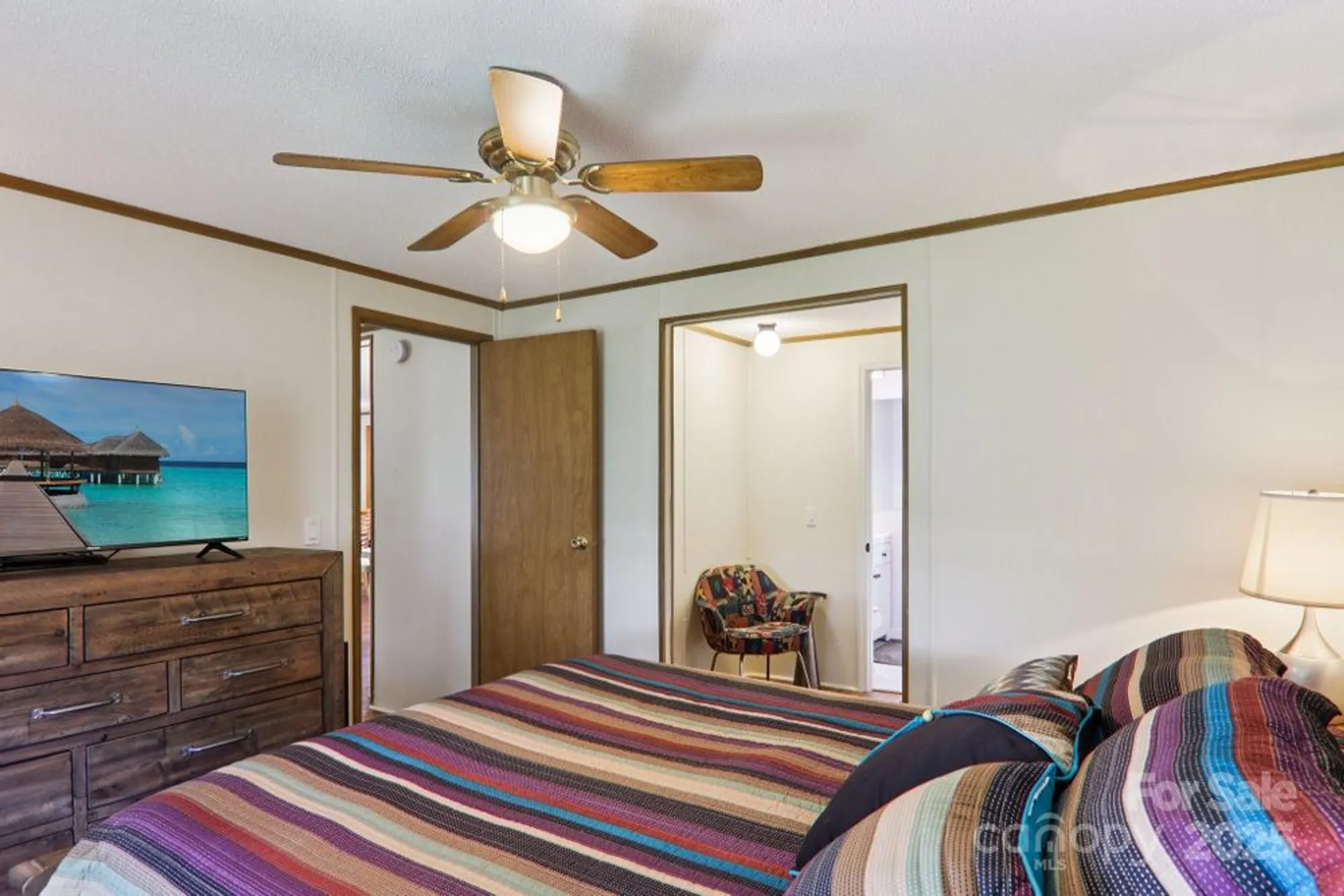 Property Slideshow image 20 of 47 | 226 cranbrook cir, Hendersonville, NC, 28792