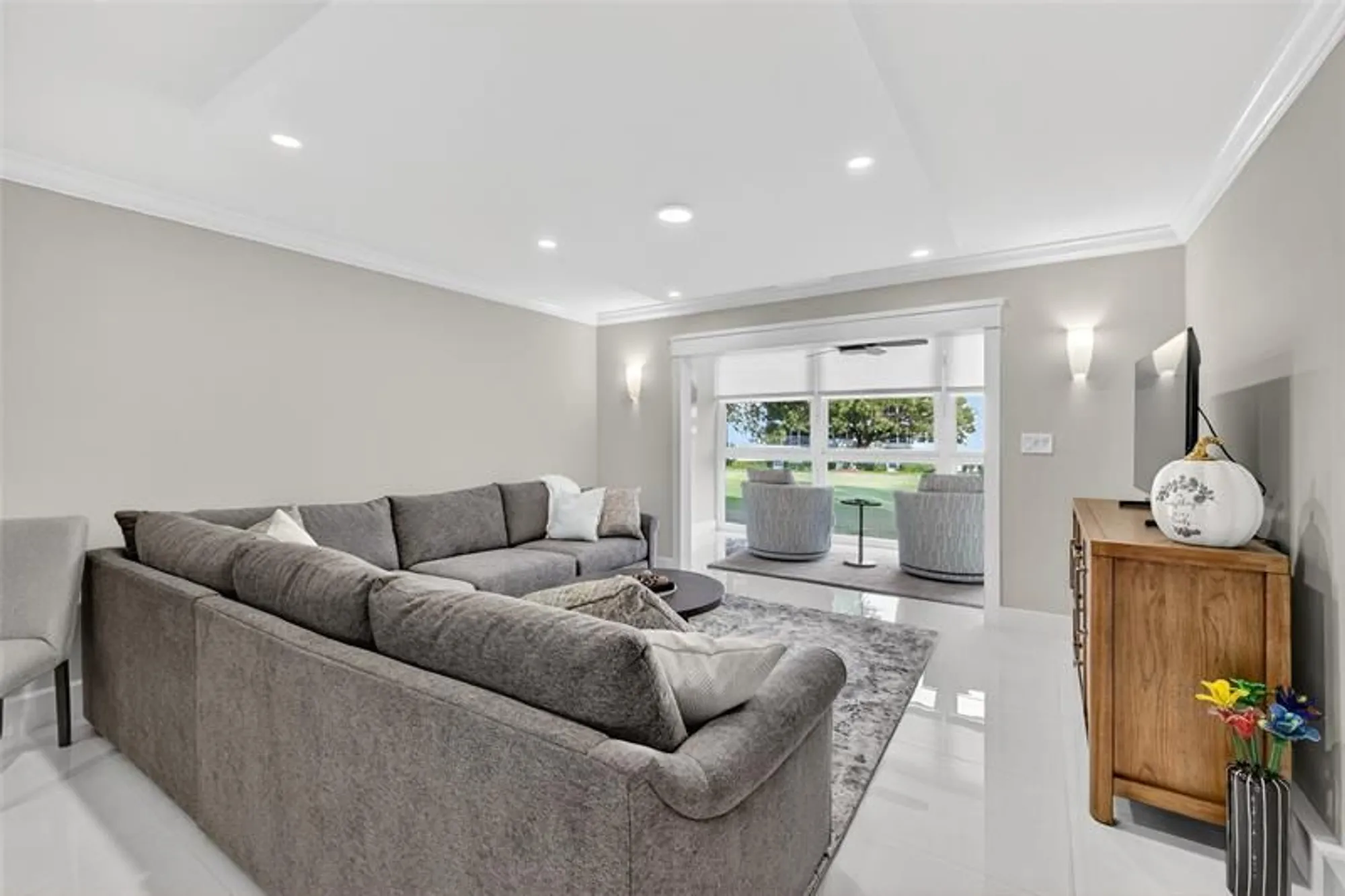 Property Slideshow image 8 of 45 | 3306 aruba way b2, Coconut Creek, FL, 33066