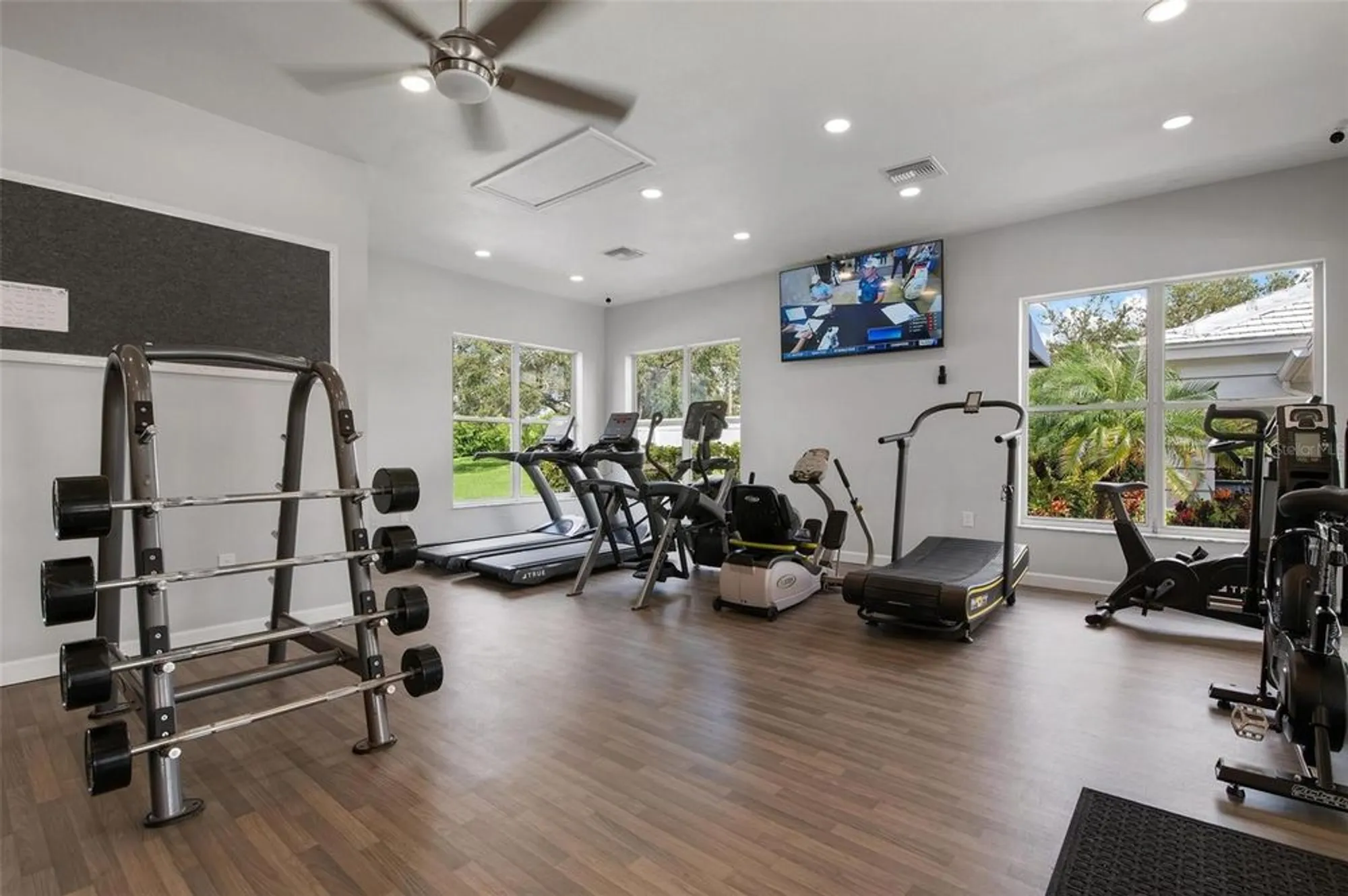 Property Slideshow image 49 of 68 | 458 cerromar rd 483, Venice, FL, 34293