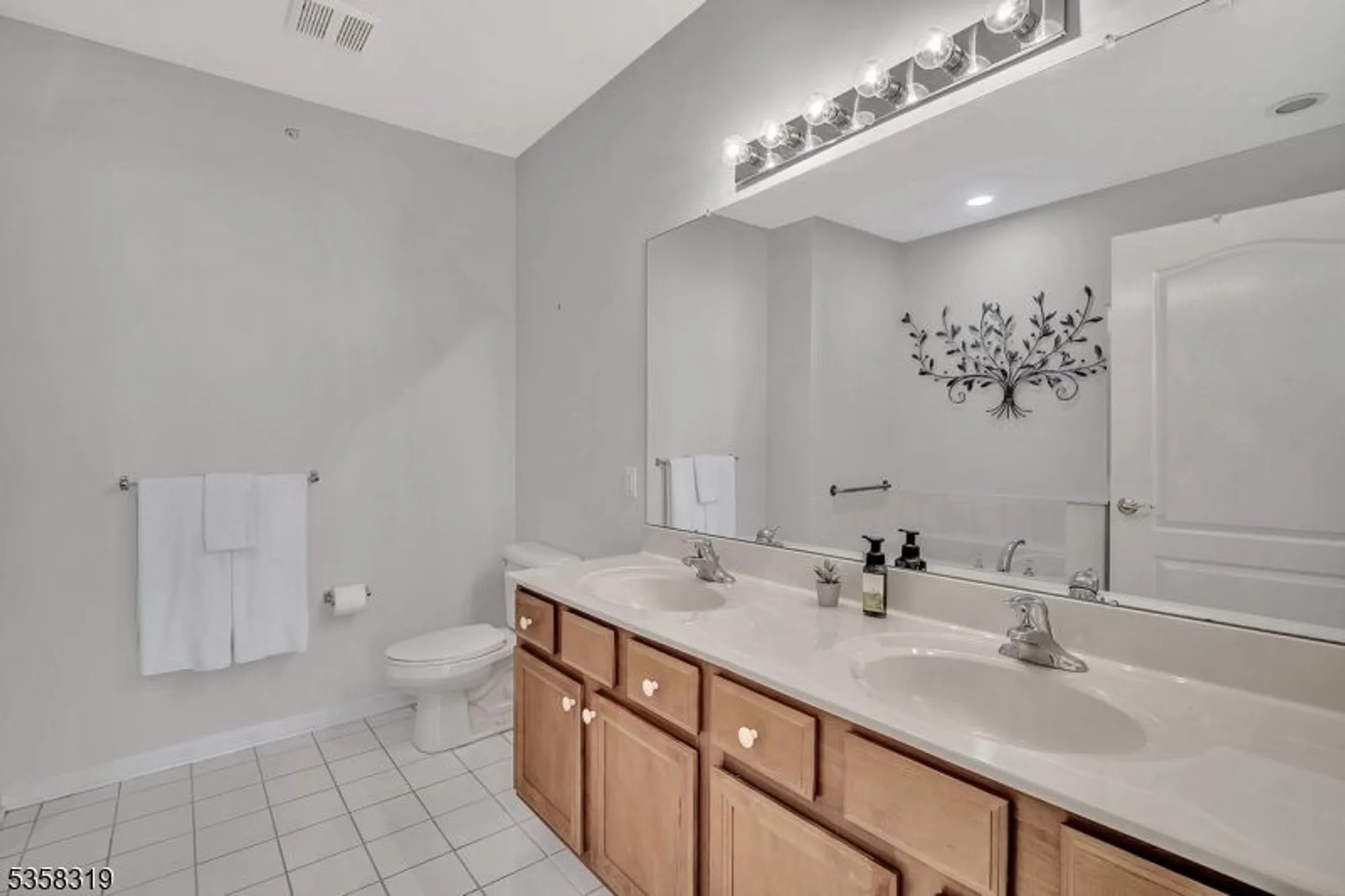 Property Slideshow image 22 of 37 | 2303 ambassador ct, Somerset, NJ, 08873