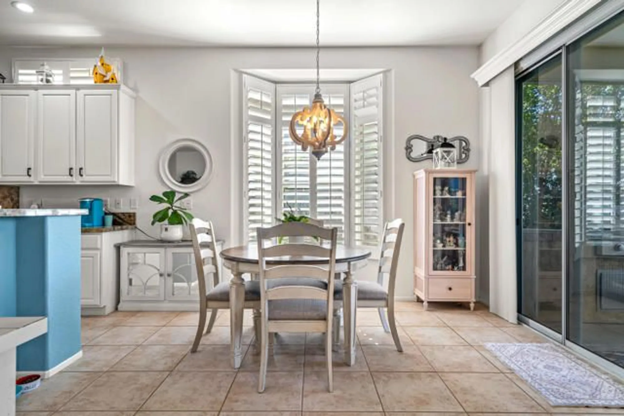 Property Slideshow image 11 of 48 | 80474 muirfield dr, Indio, CA, 92201