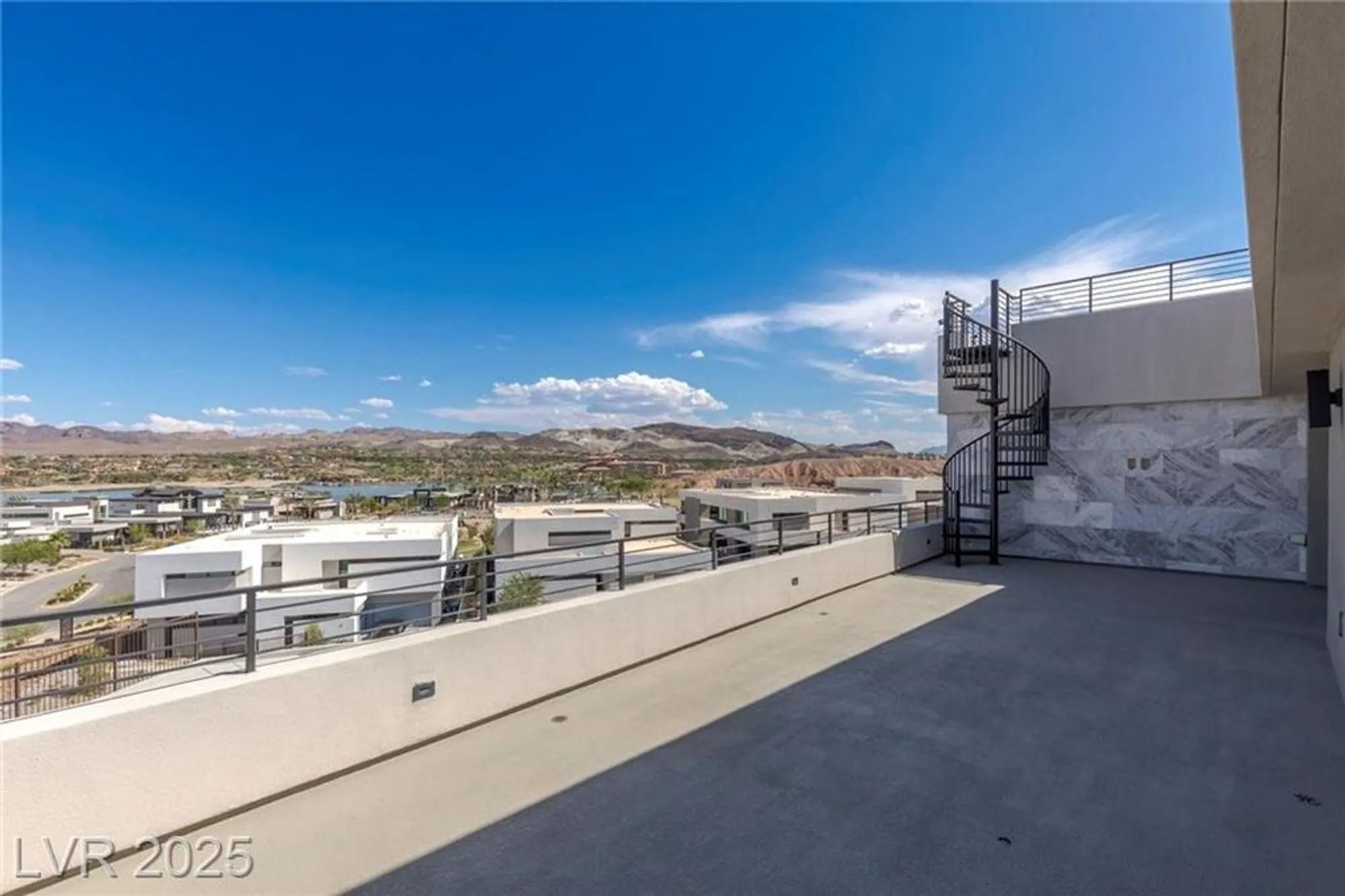 Property Slideshow image 49 of 85 | 53 falling ridge ln, Henderson, NV, 89011
