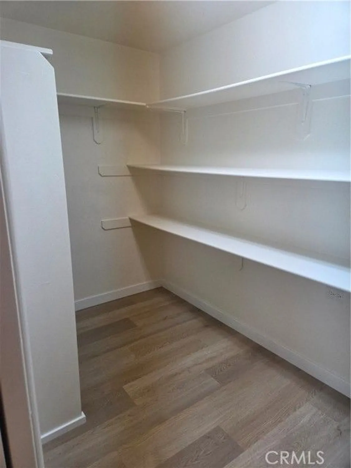 Property Slideshow image 14 of 18 | 1660 glenview rd, Seal Beach, CA, 90740