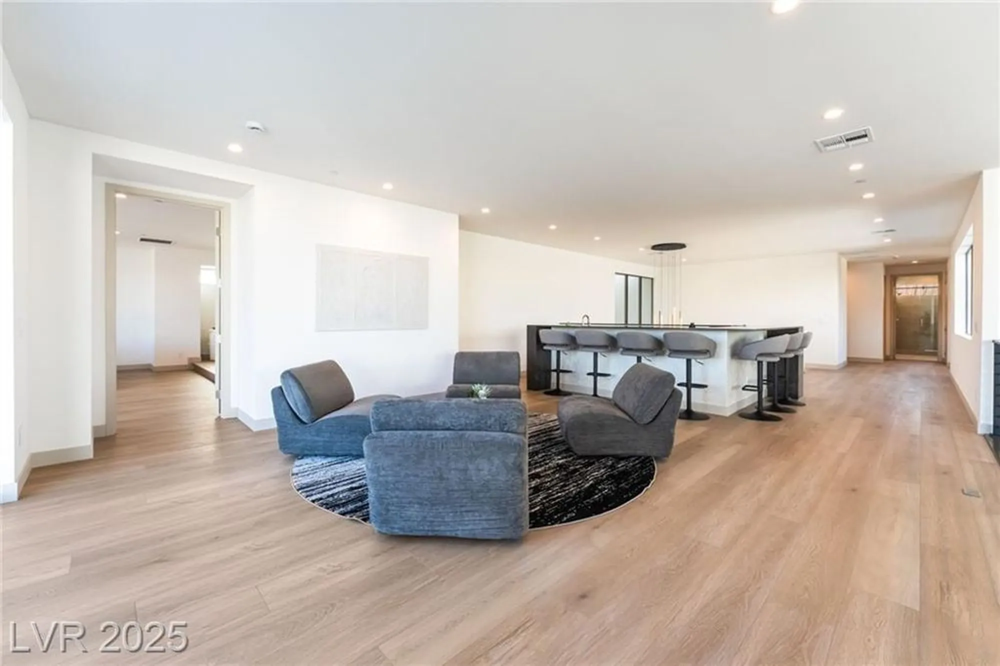 Property Slideshow image 34 of 67 | 33 falling ridge ln, Henderson, NV, 89011