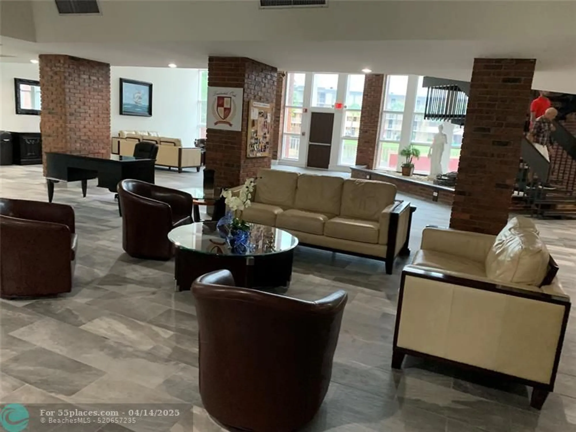 Property Slideshow image 30 of 36 | 2861 nw 47th ter apt 303, Lauderdale Lakes, FL, 33313