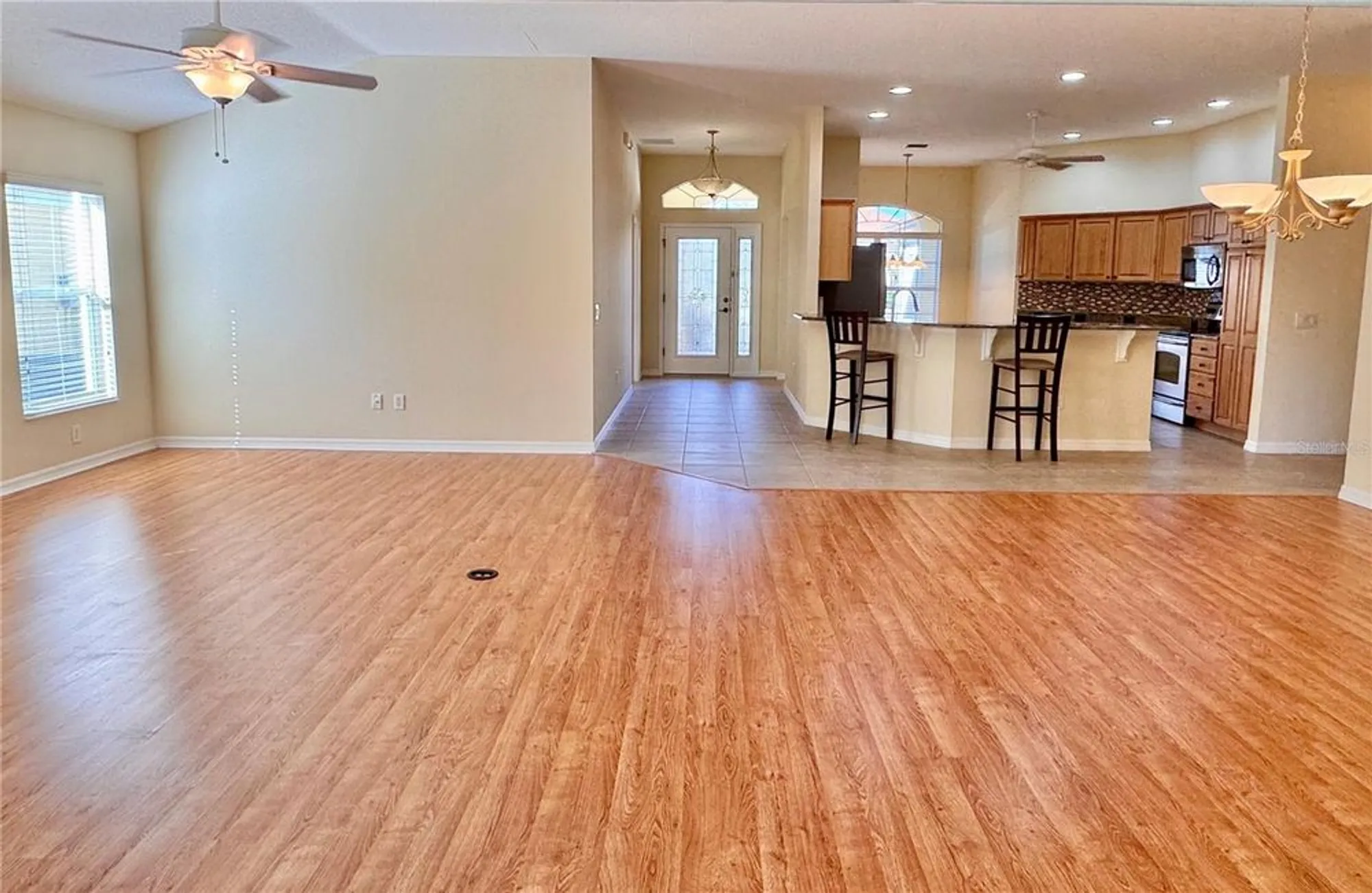 Property Slideshow image 8 of 30 | 2693 persimmon loop, The Villages, FL, 32162