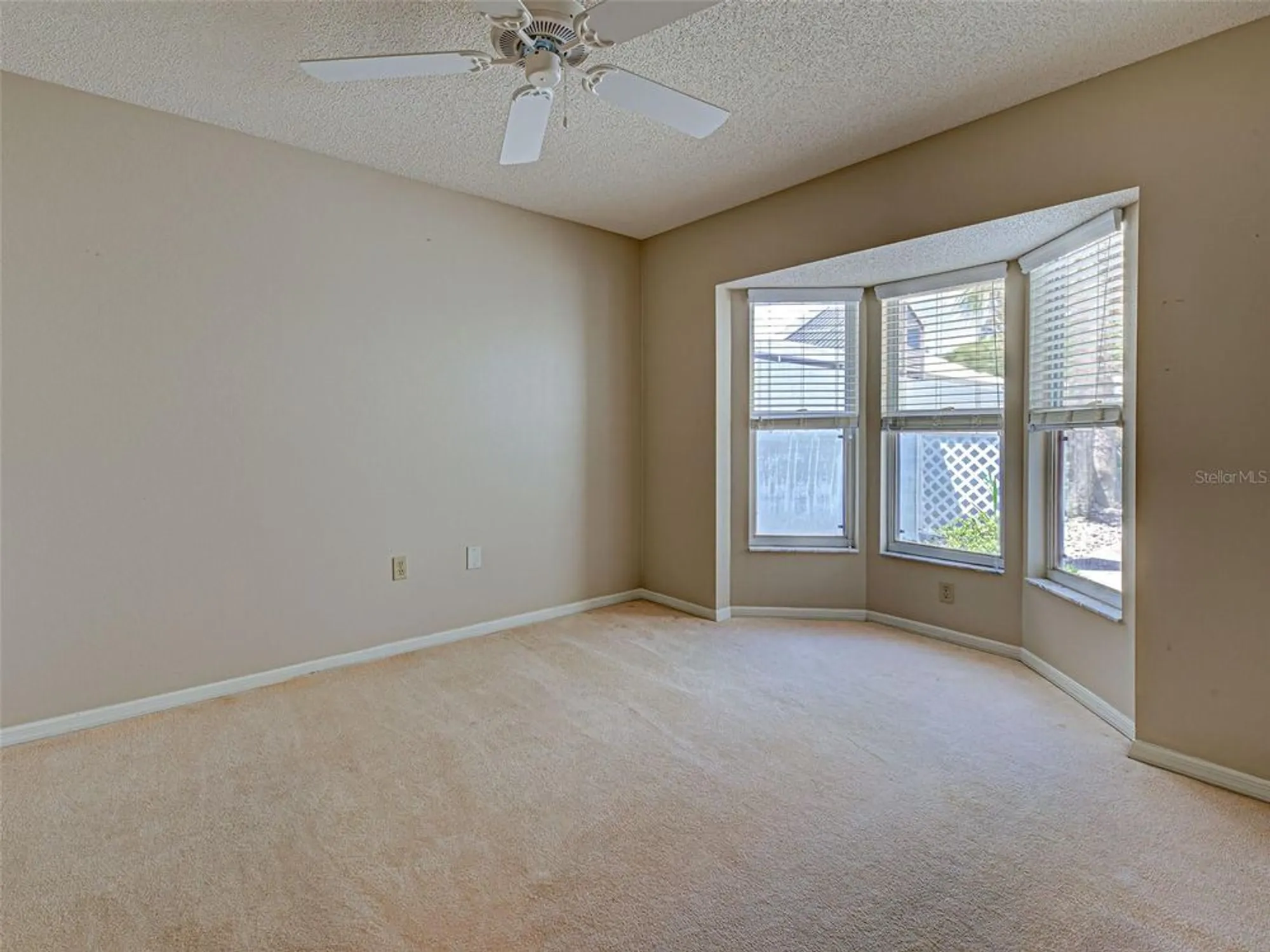 Property Slideshow image 15 of 62 | 720 brightside crescent dr 11, Venice, FL, 34293