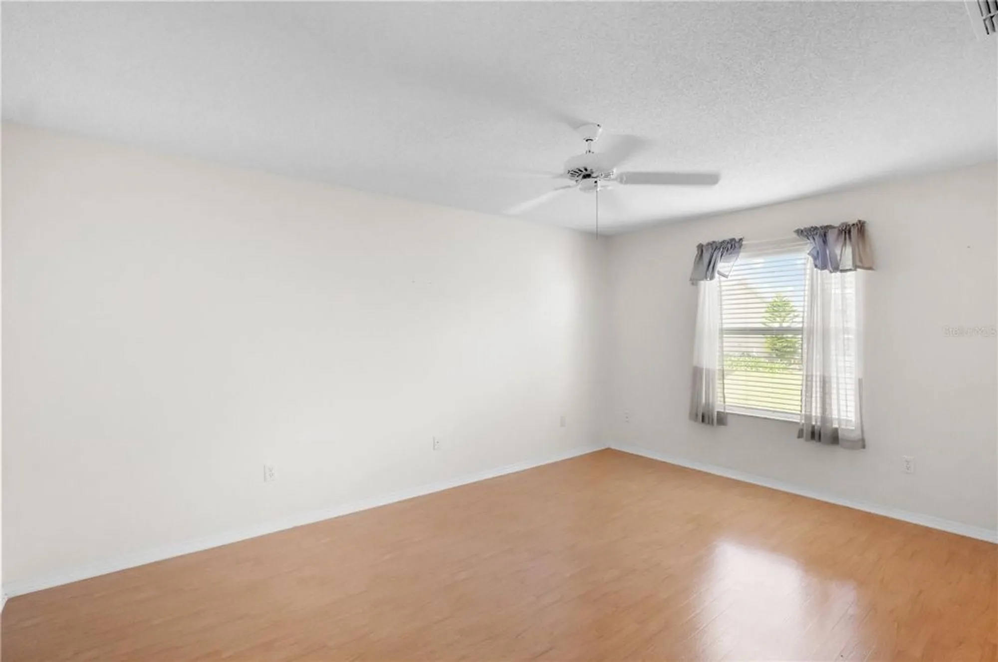 Property Slideshow image 20 of 28 | 1606 campos dr, The Villages, FL, 32162