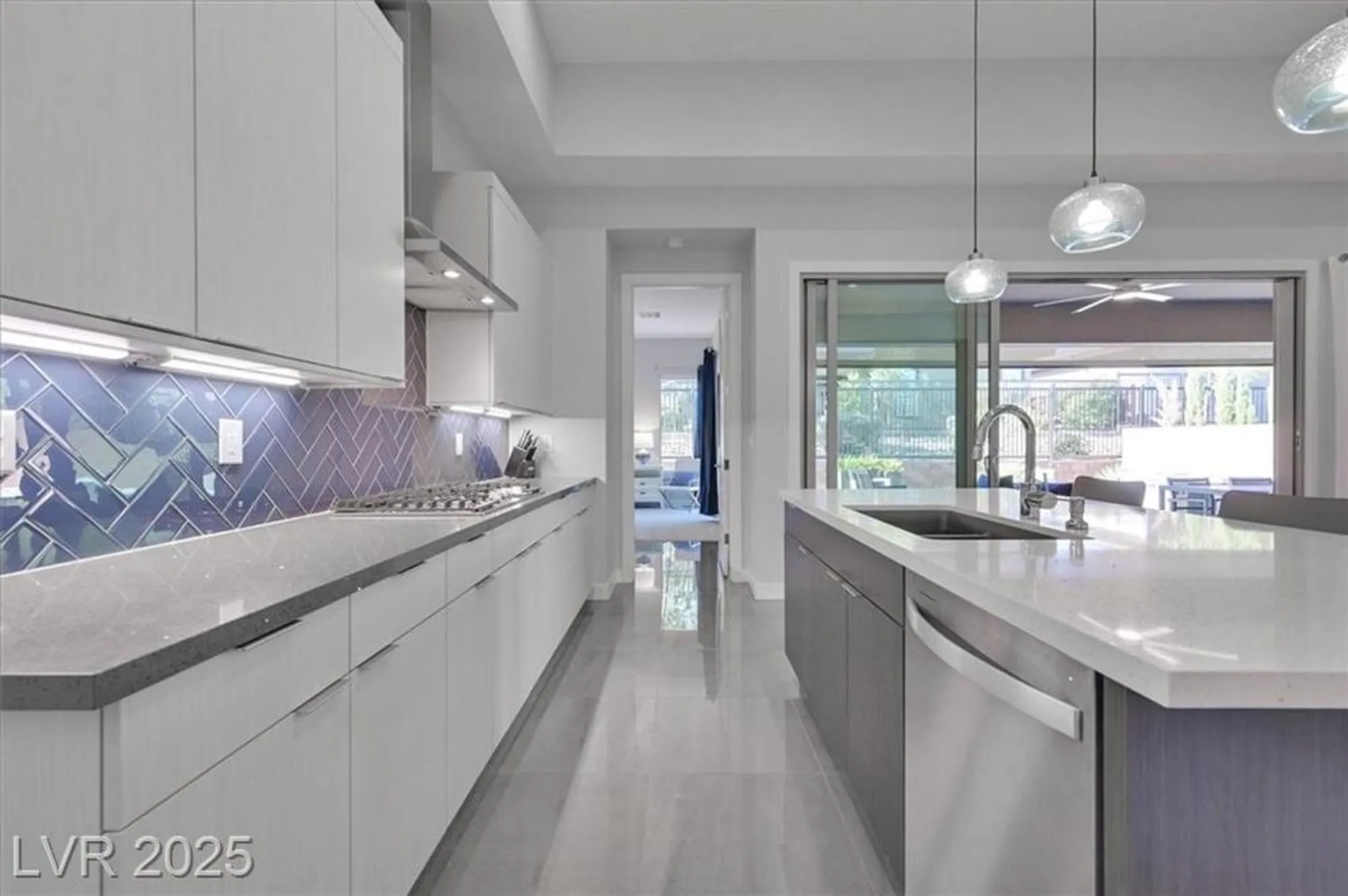 Property Slideshow image 14 of 52 | 6703 titanium crest st, Las Vegas, NV, 89148