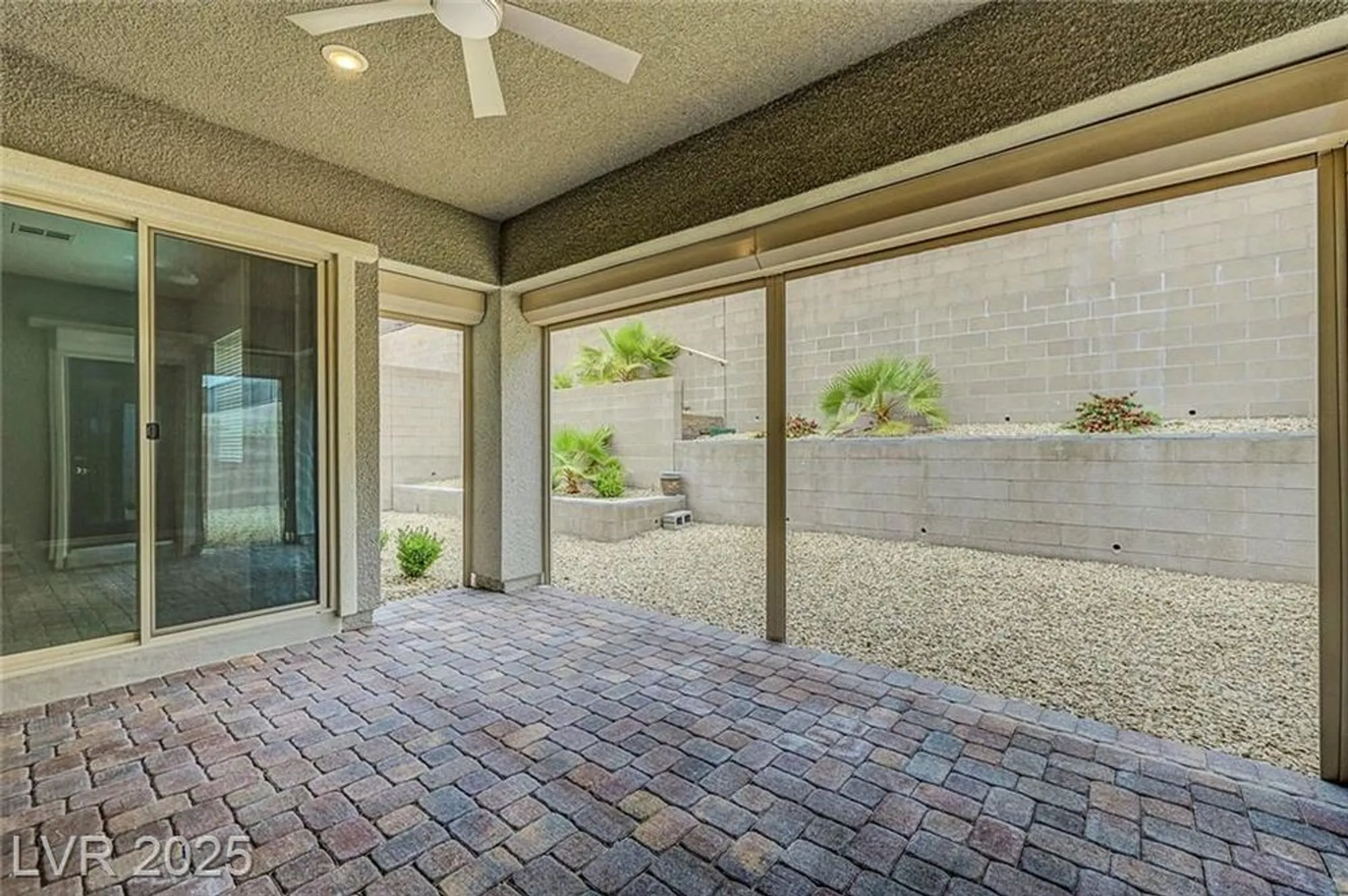 Property Slideshow image 41 of 44 | 977 edinburgh fields ct, Las Vegas, NV, 89138