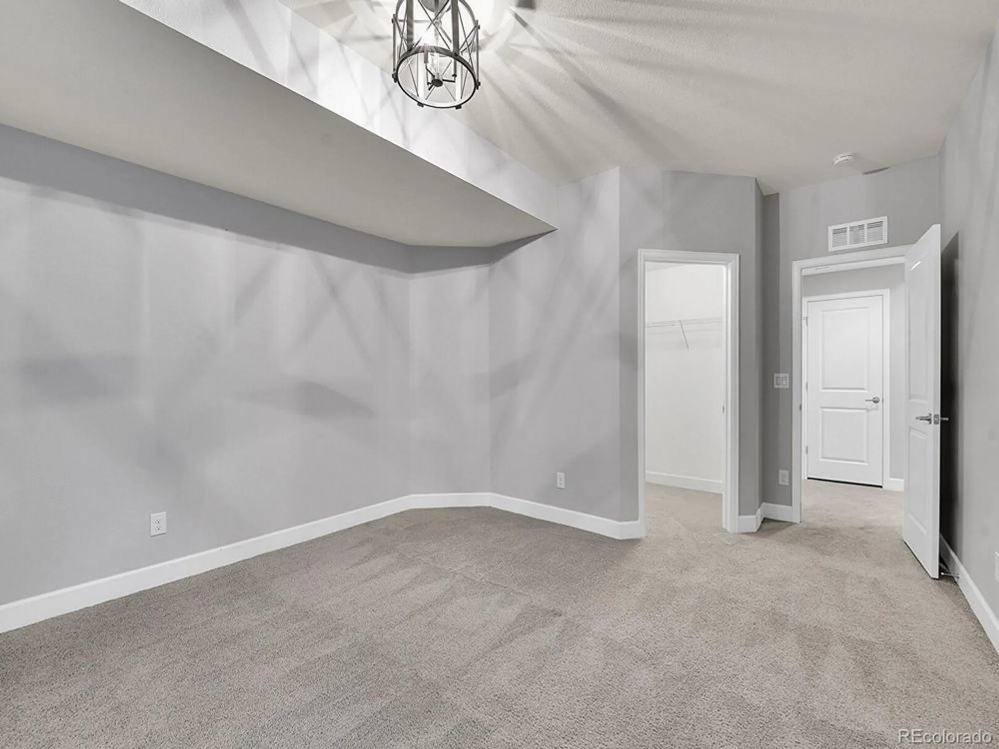 Property Slideshow image 27 of 38 | 3681 new haven cir, Castle Rock, CO, 80109