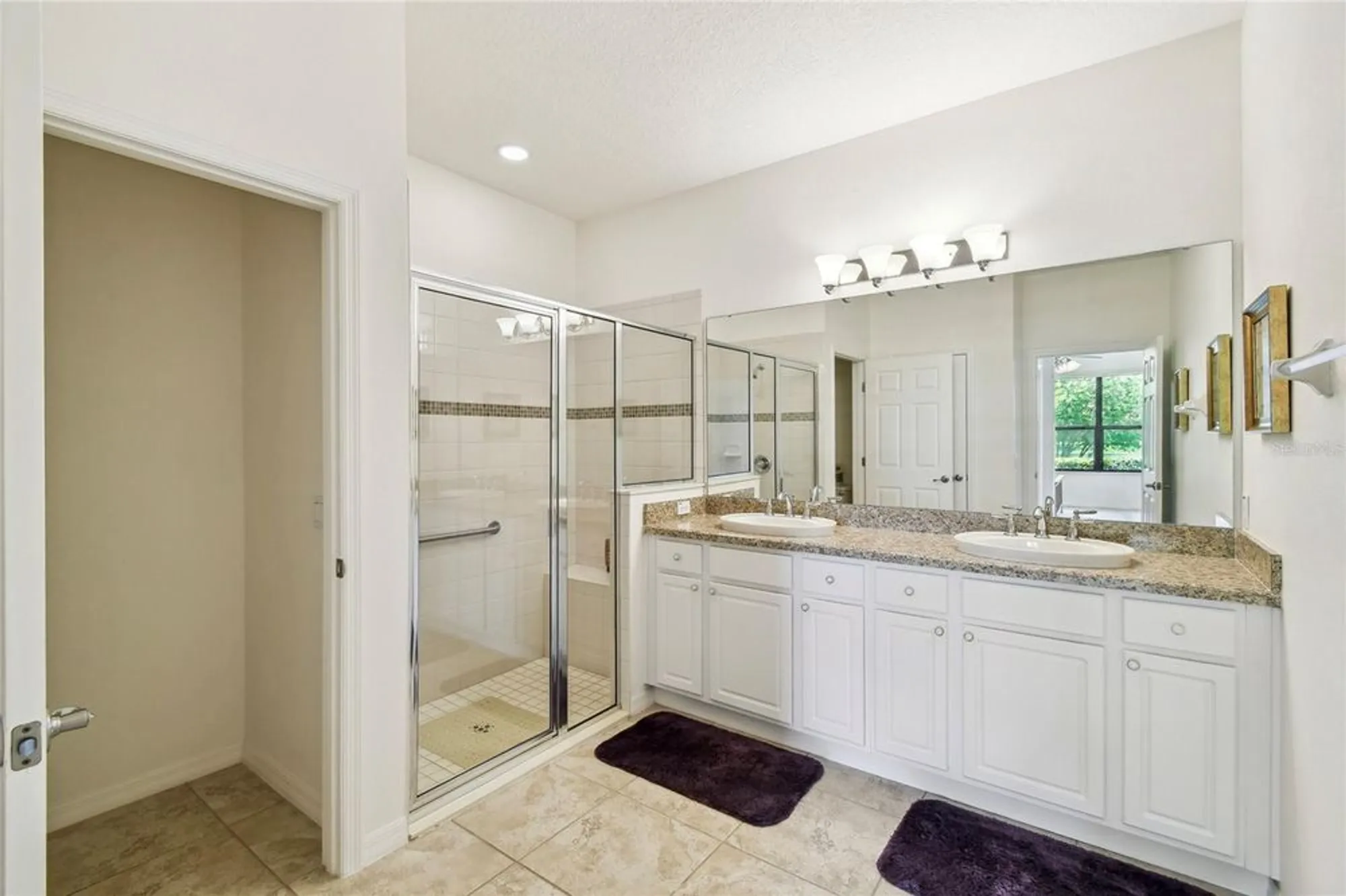 Property Slideshow image 29 of 63 | 3390 fallbrook dr, Kissimmee, FL, 34759