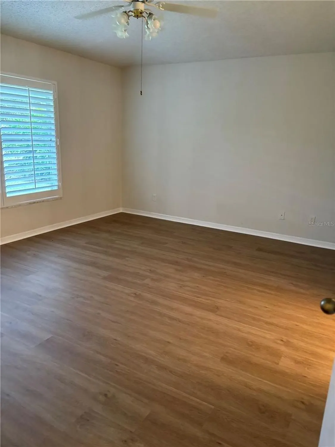 Property Slideshow image 16 of 17 | 1001 otter mill way # 1001, Sun City Center, FL, 33573