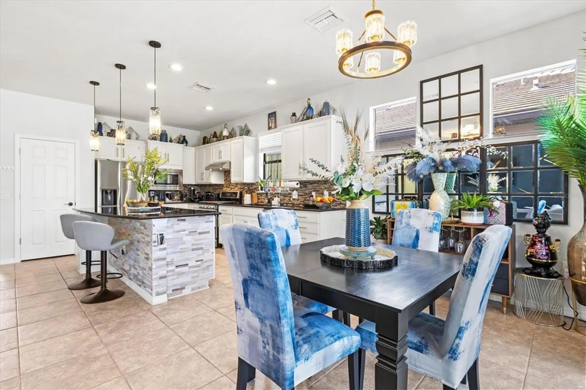 Property Slideshow image 14 of 54 | 5968 snowy egret dr, Sarasota, FL, 34238