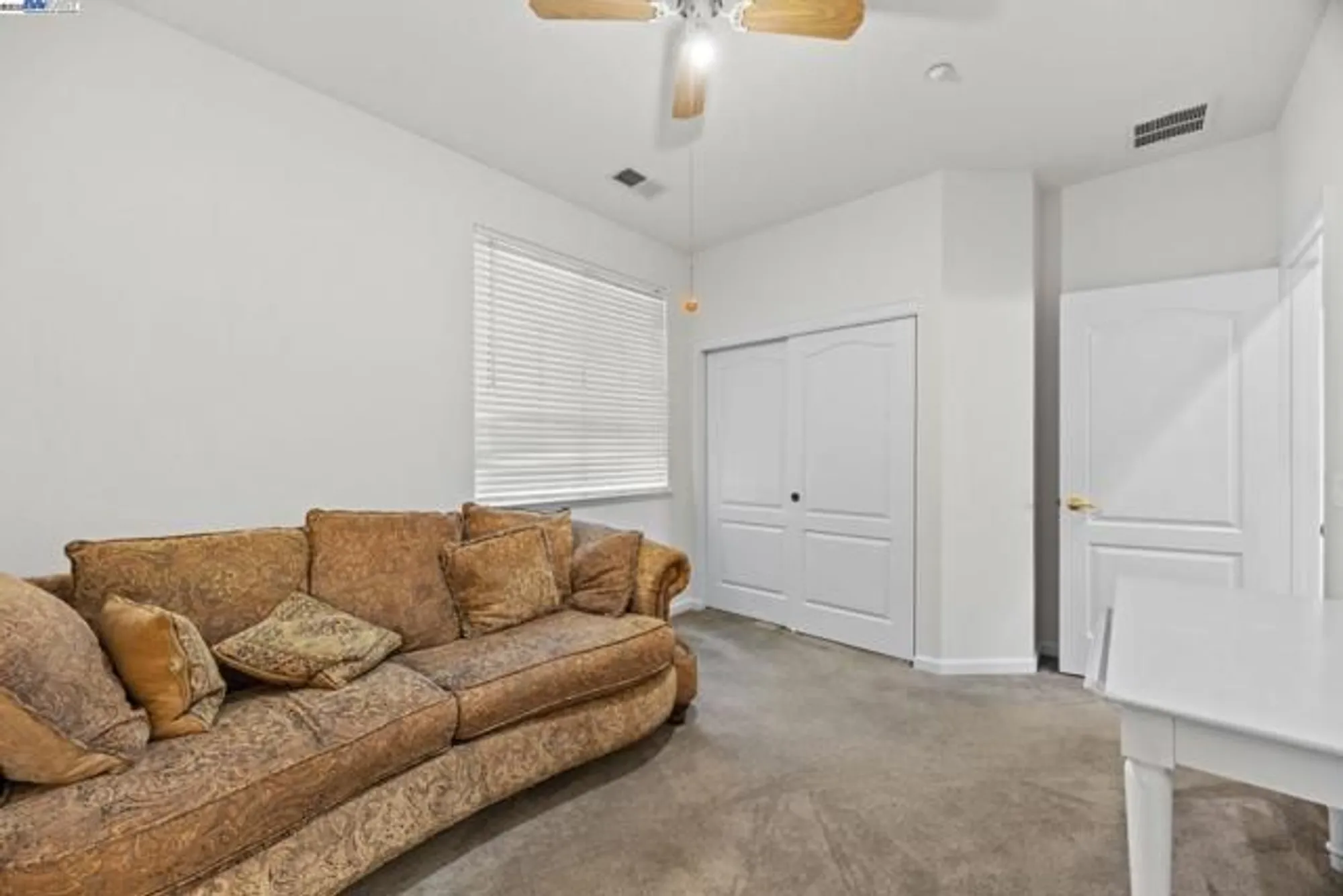 Property Slideshow image 20 of 36 | 993 centennial dr, Brentwood, CA, 94513