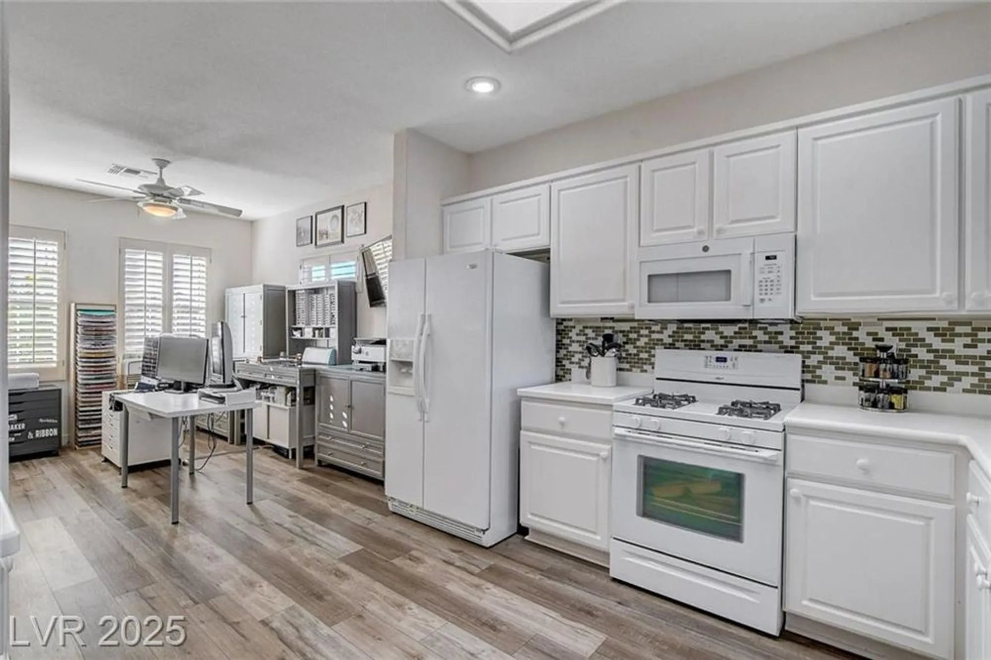 Property Slideshow image 19 of 60 | 1426 fieldbrook st, Henderson, NV, 89052