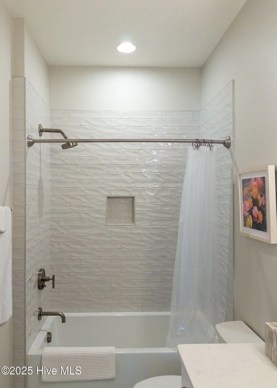 Property Slideshow image 25 of 35 | 341 cornubia dr, Castle Hayne, NC, 28429