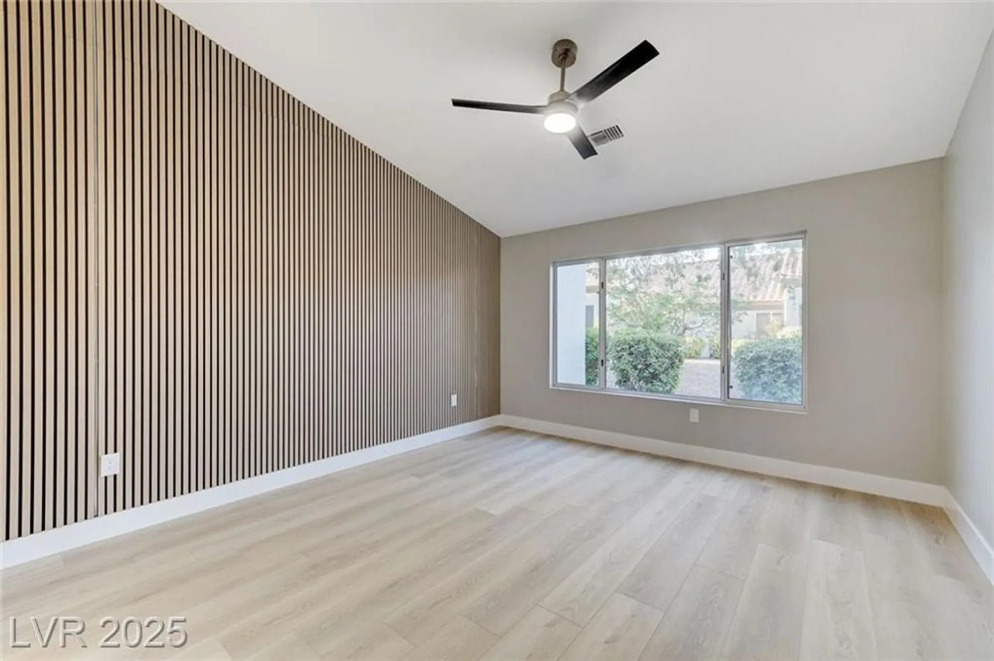 Property Slideshow image 32 of 75 | 9308 quail ridge dr, Las Vegas, NV, 89134