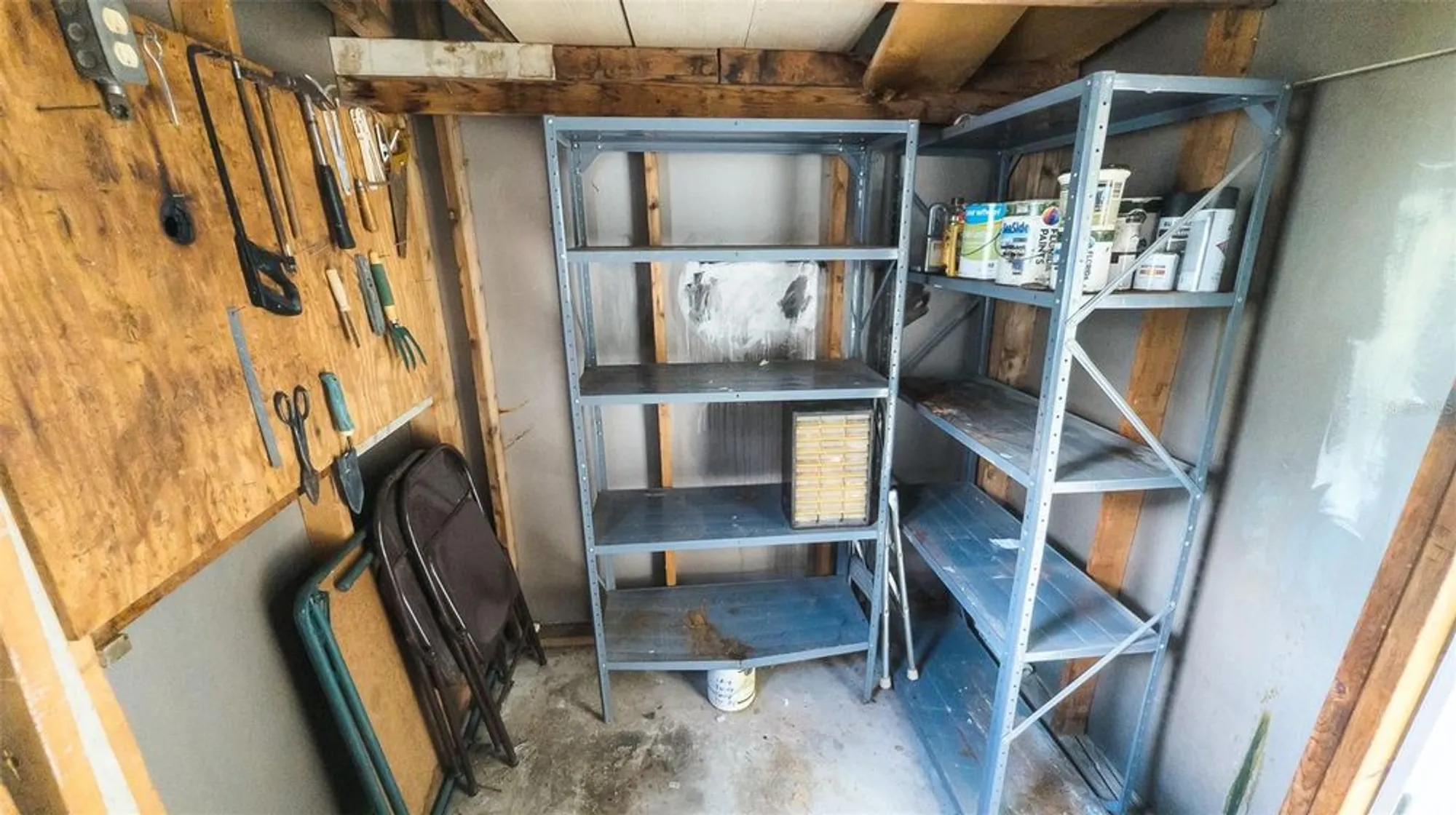 Property Slideshow image 24 of 25 | 1725 hilton head blvd, Lady Lake, FL, 32159