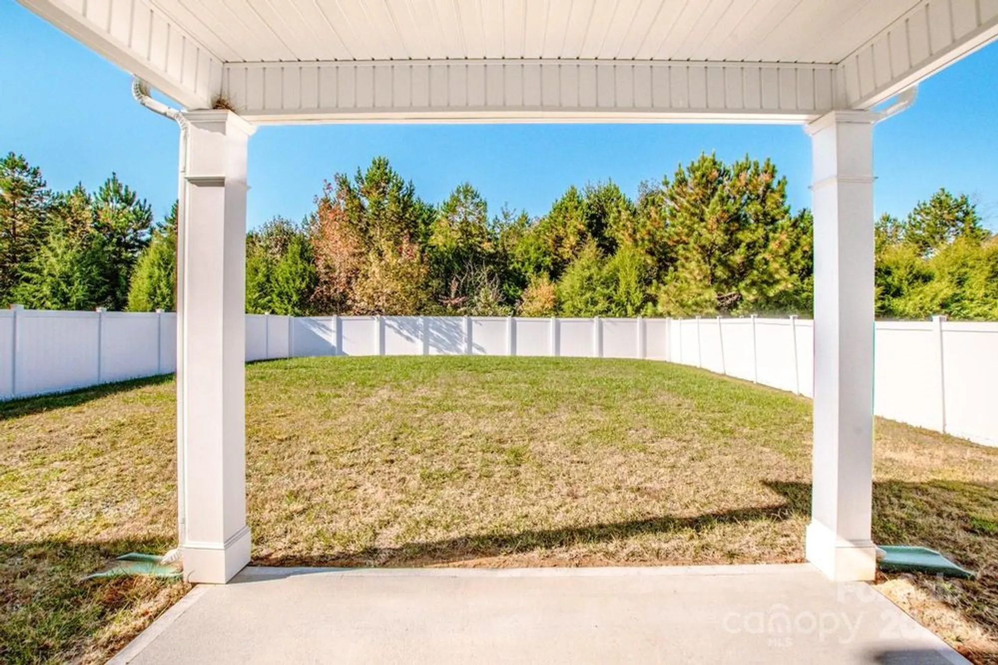 Property Slideshow image 5 of 30 | 129 candlelight way, Mooresville, NC, 28115