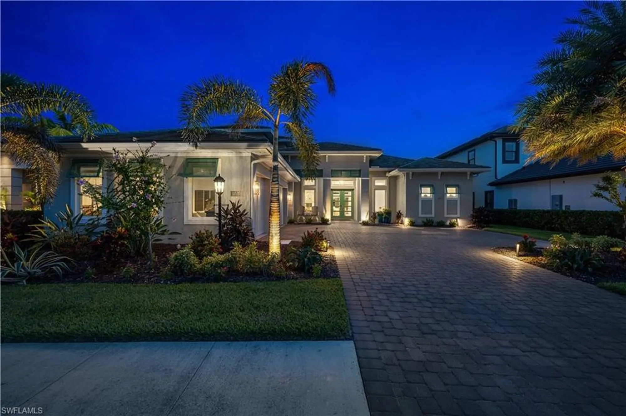 Property Slideshow image 40 of 45 | 11501 venetian lagoon dr, Fort Myers, FL, 33913