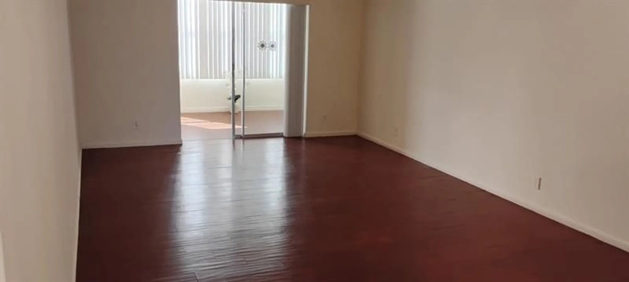 Property Slideshow image 6 of 10 | 230 ne 26th ave apt 103, Boynton Beach, FL, 33435