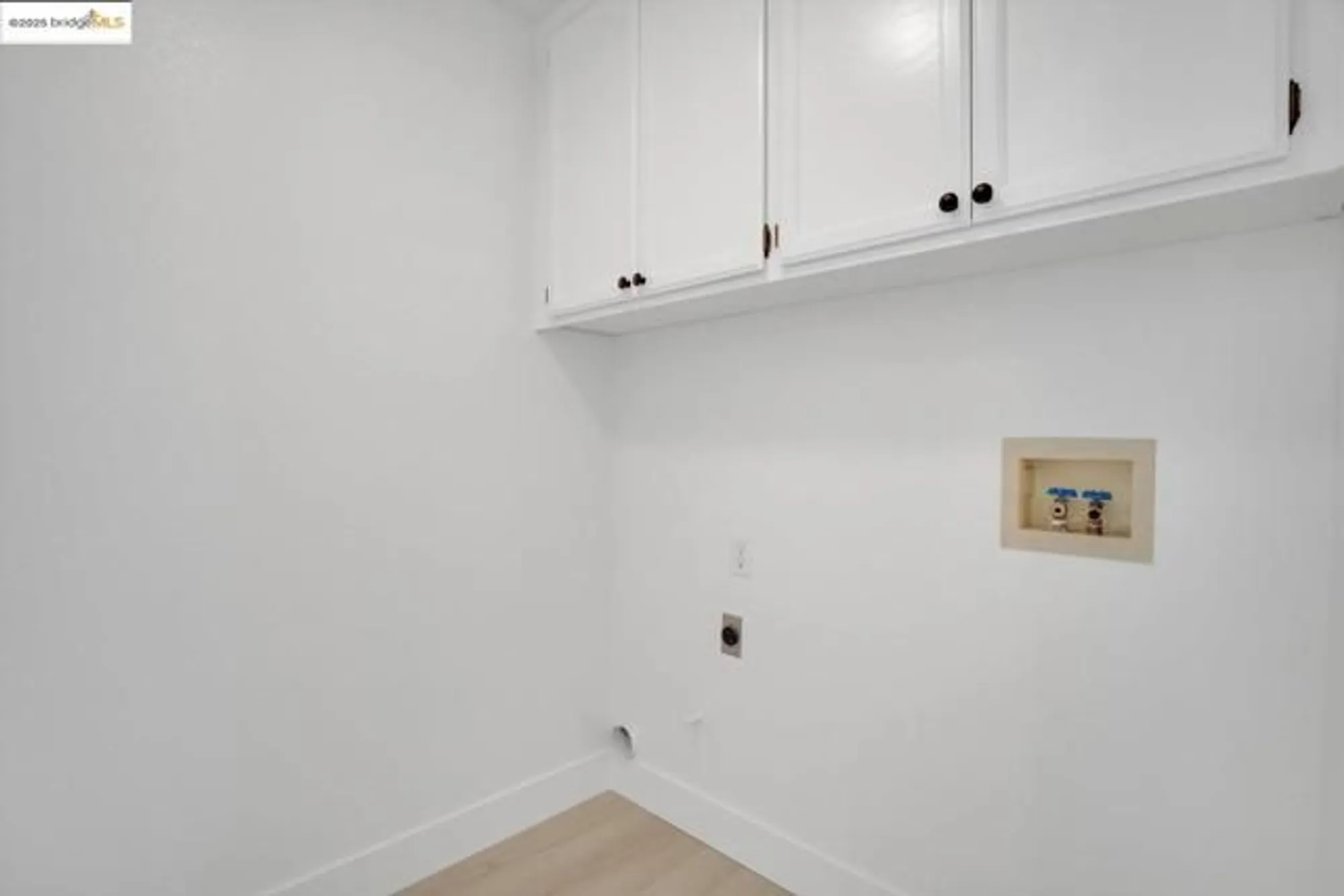 Property Slideshow image 21 of 44 | 1898 crispin dr, Brentwood, CA, 94513