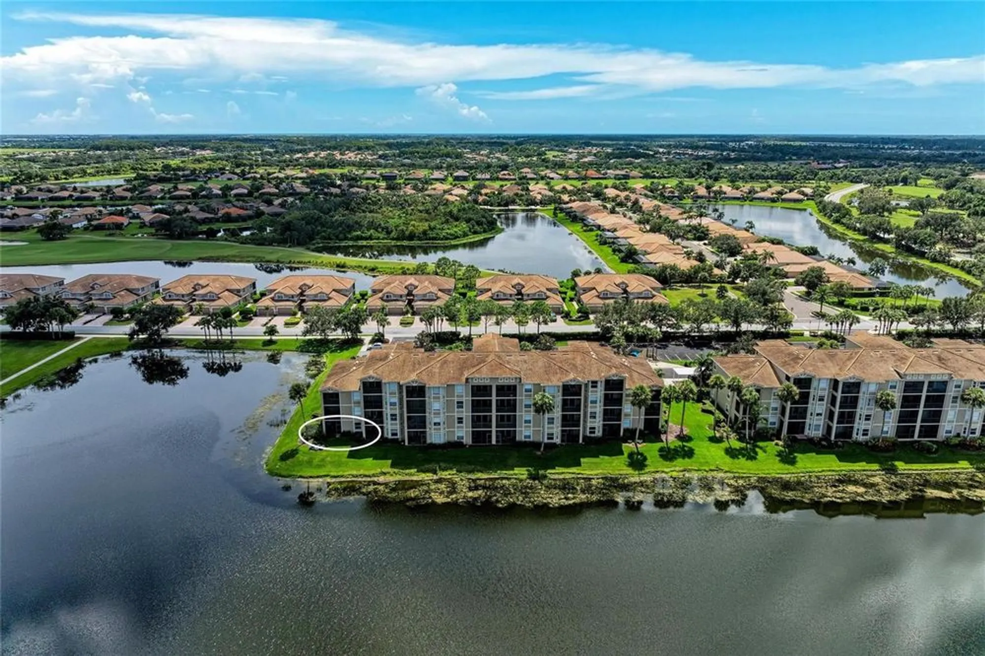 Property Slideshow image 7 of 77 | 7911 grand estuary trl unit 108, Bradenton, FL, 34212