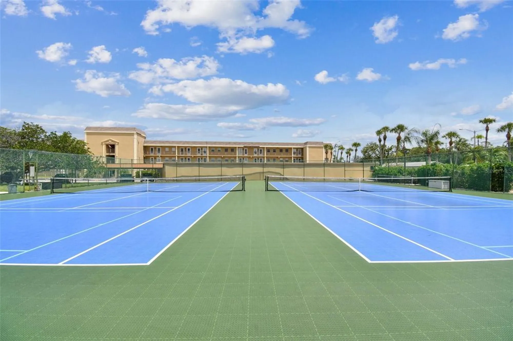 Property Slideshow image 41 of 69 | 1 boca ciega point blvd apt 310, St Petersburg, FL, 33708