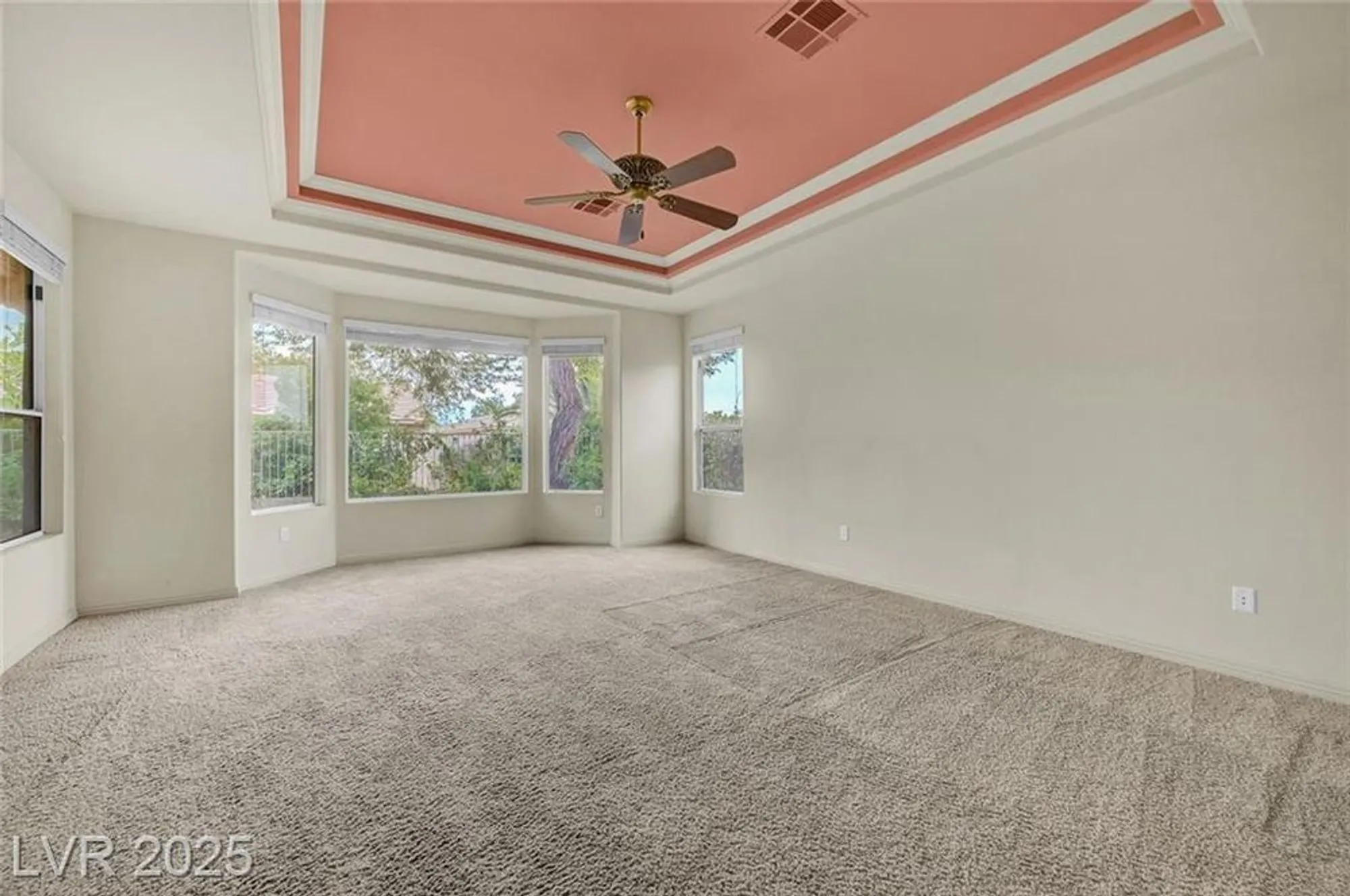 Property Slideshow image 25 of 61 | 4636 riva de romanza st, Las Vegas, NV, 89135
