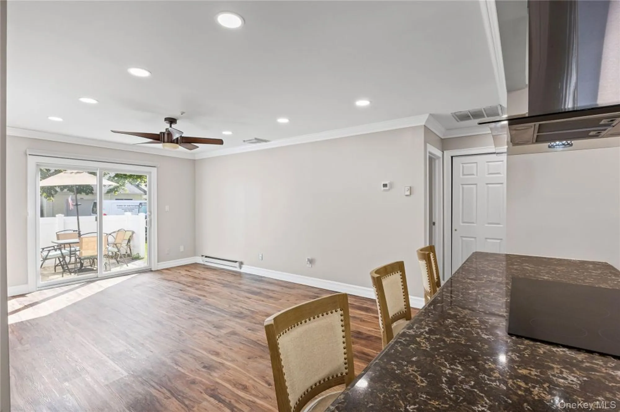 Property Slideshow image 9 of 35 | 204 bentley ct 204, Smithtown, NY, 11780