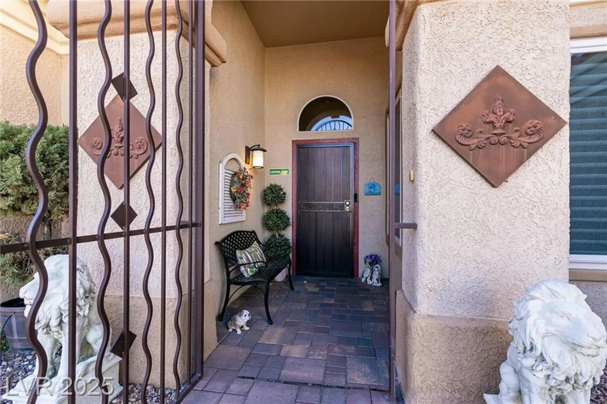 Property Slideshow image 4 of 46 | 1901 capestone st, Las Vegas, NV, 89134