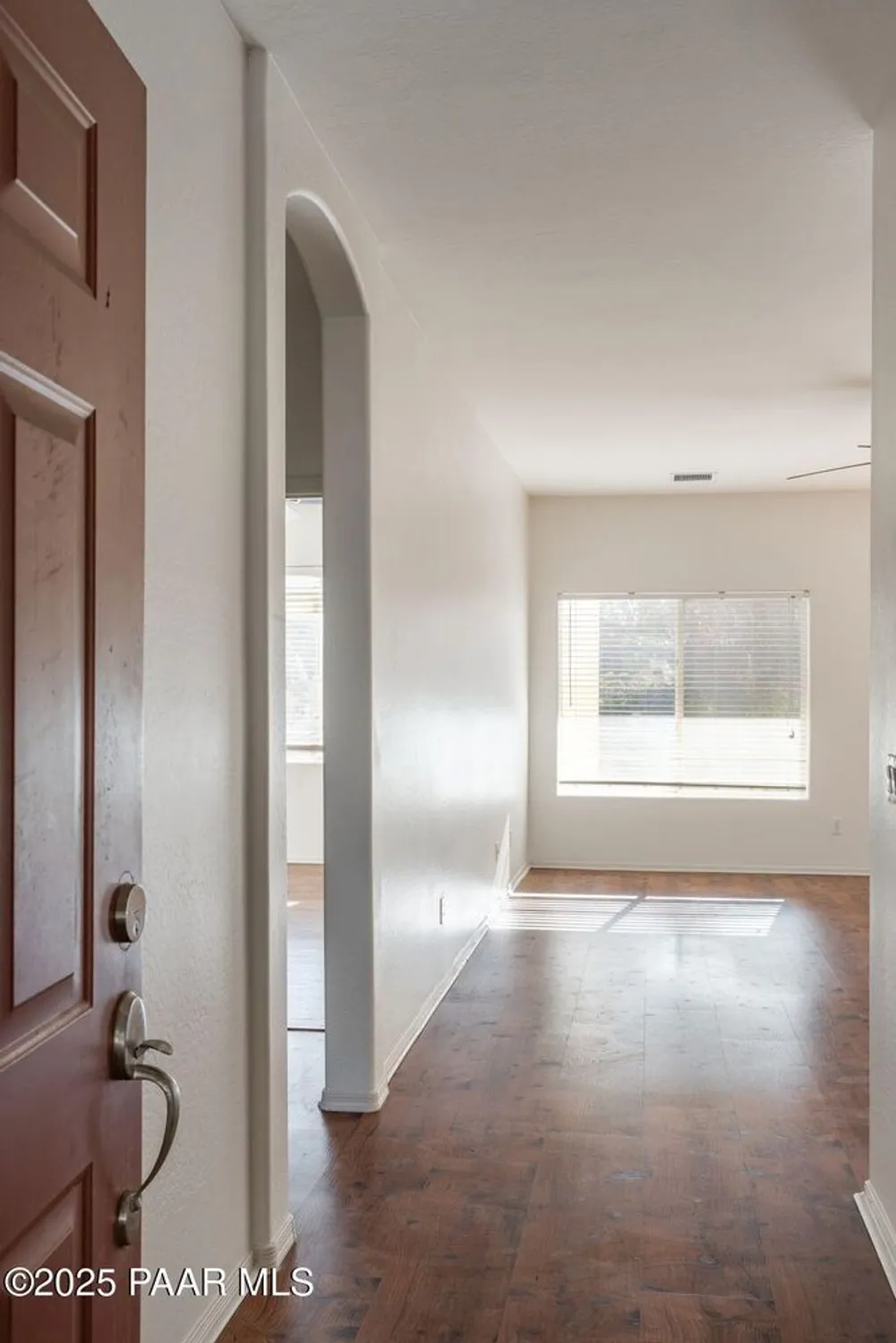 Property Slideshow image 7 of 36 | 7677 e shimmer ln, Prescott Valley, AZ, 86315