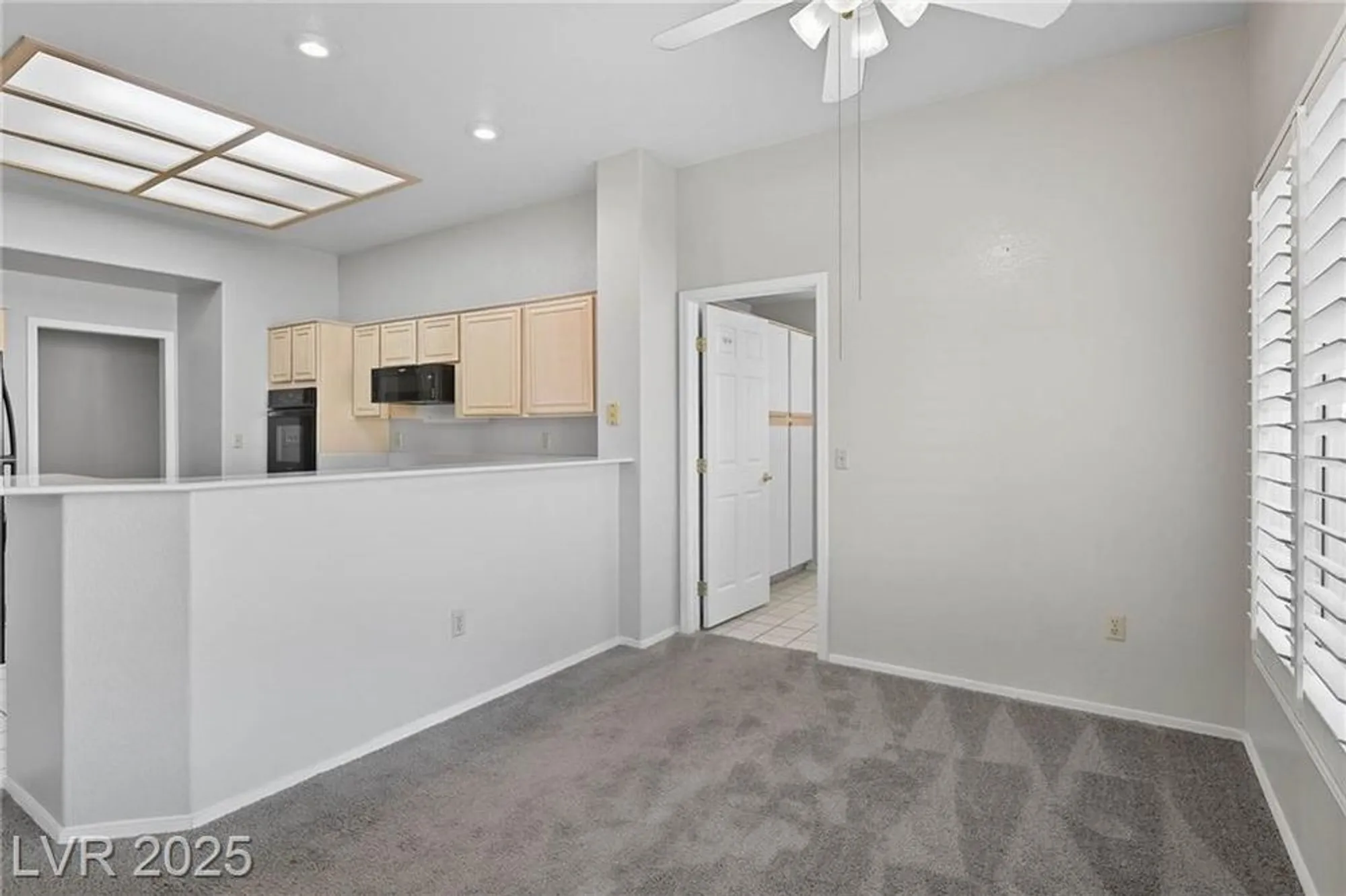 Property Slideshow image 49 of 58 | 2813 brianwood ct, Las Vegas, NV, 89134