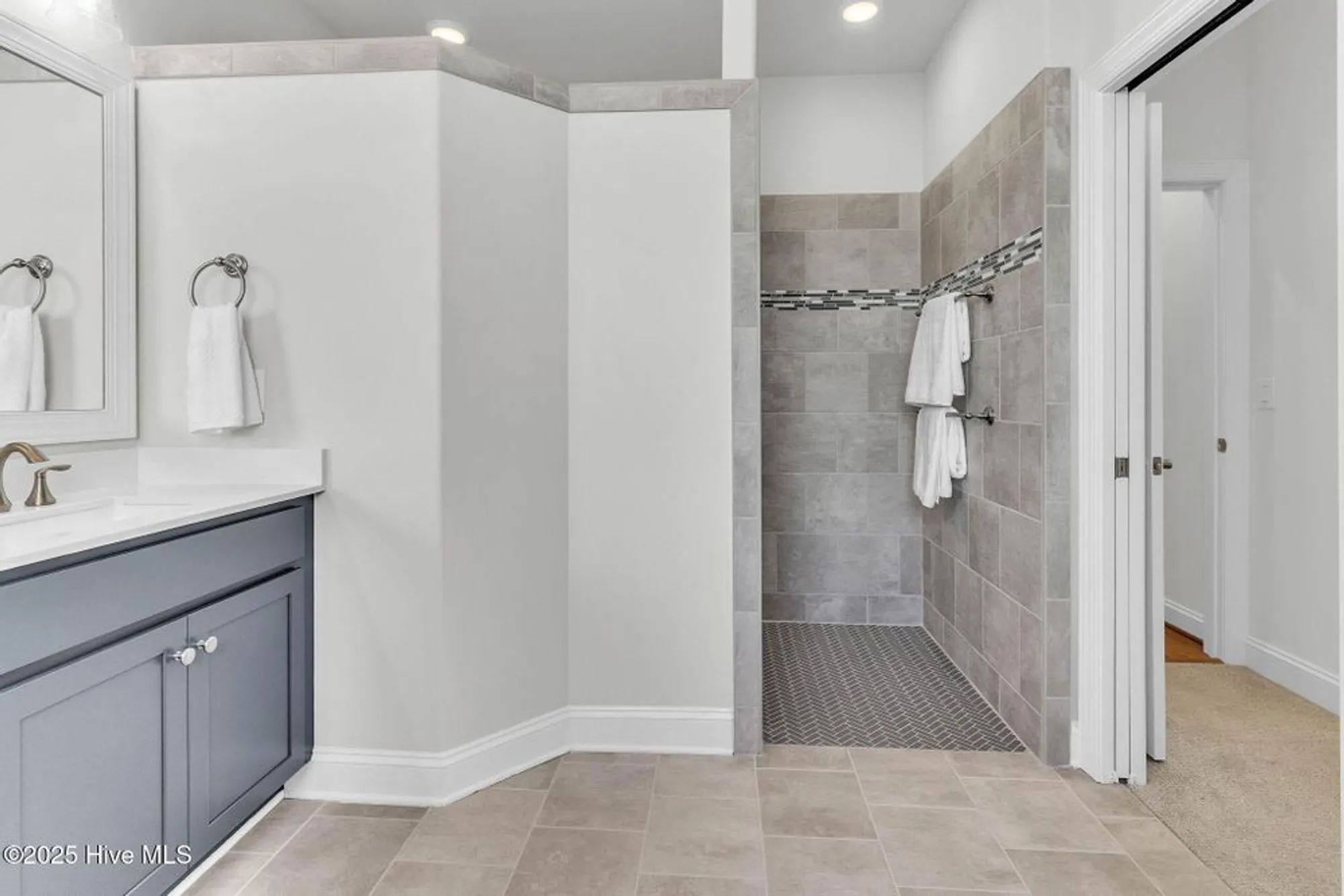 Property Slideshow image 23 of 49 | 4275 cobleskill dr, Leland, NC, 28451