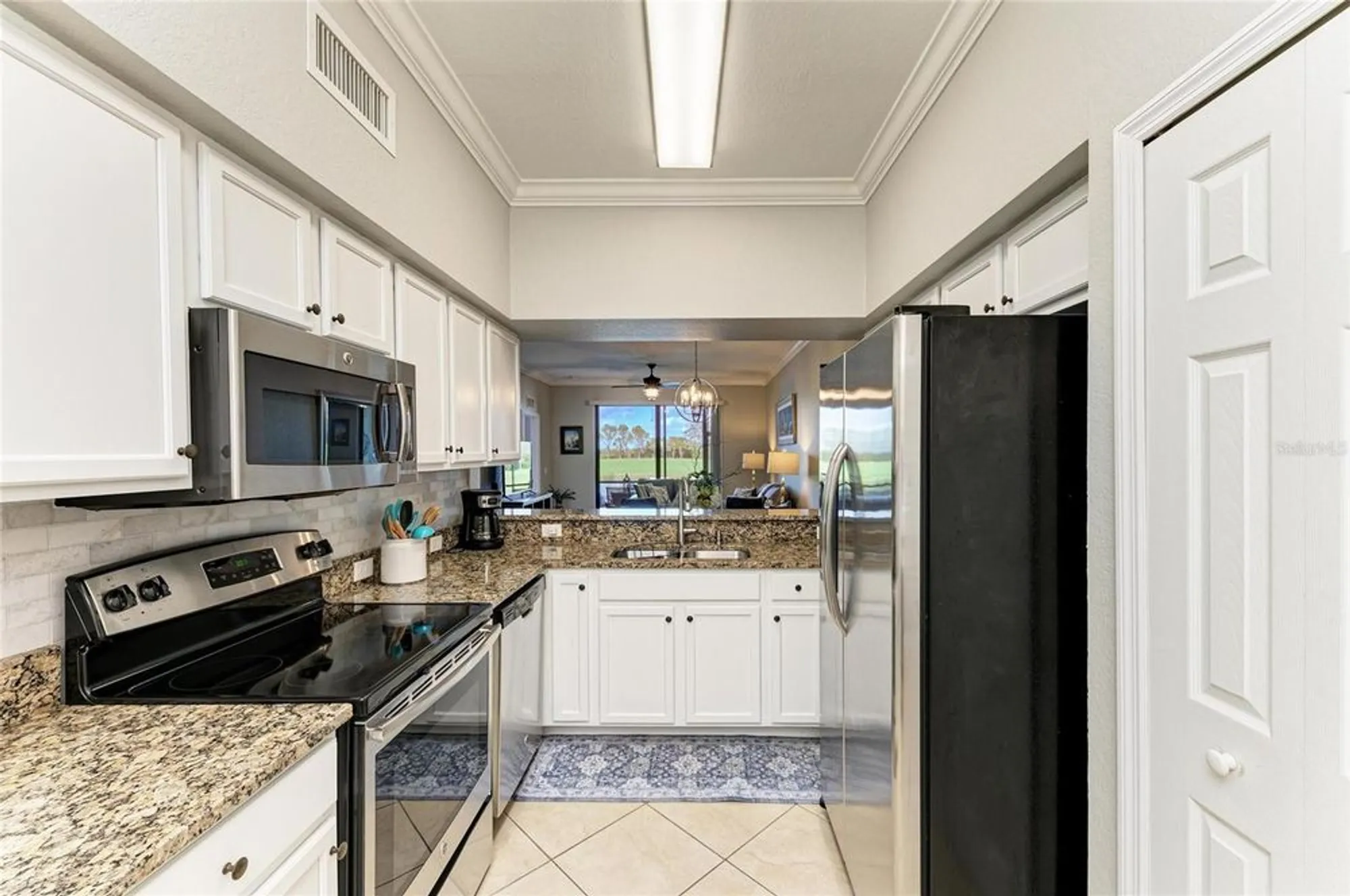 Property Slideshow image 19 of 83 | 7019 river hammock dr unit 104, Bradenton, FL, 34212