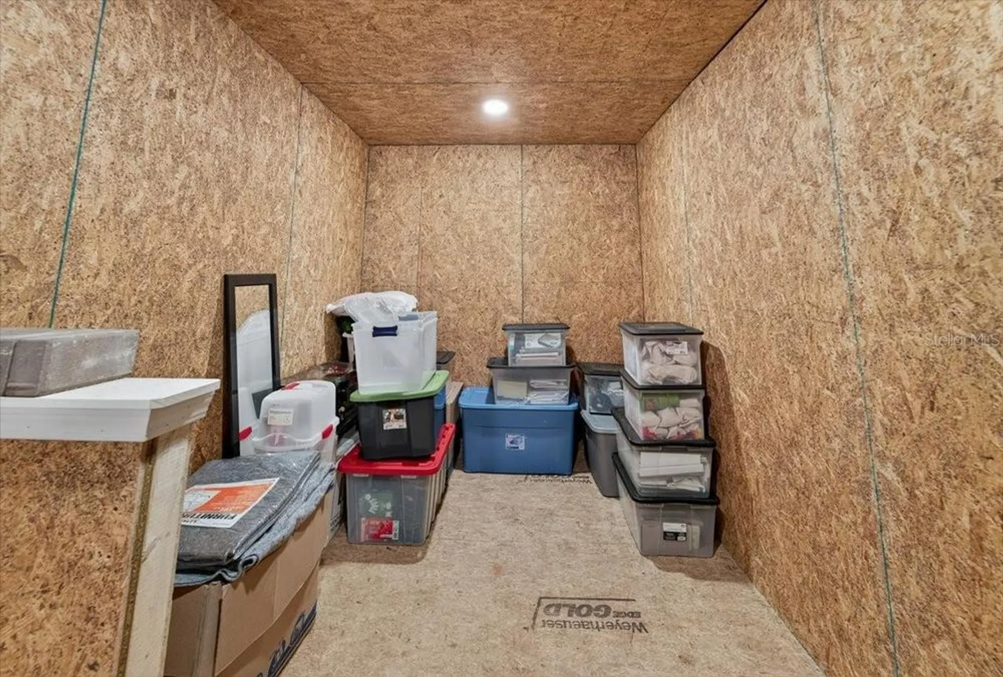 Property Slideshow image 39 of 80 | 17317 scuba crest st, Wimauma, FL, 33598