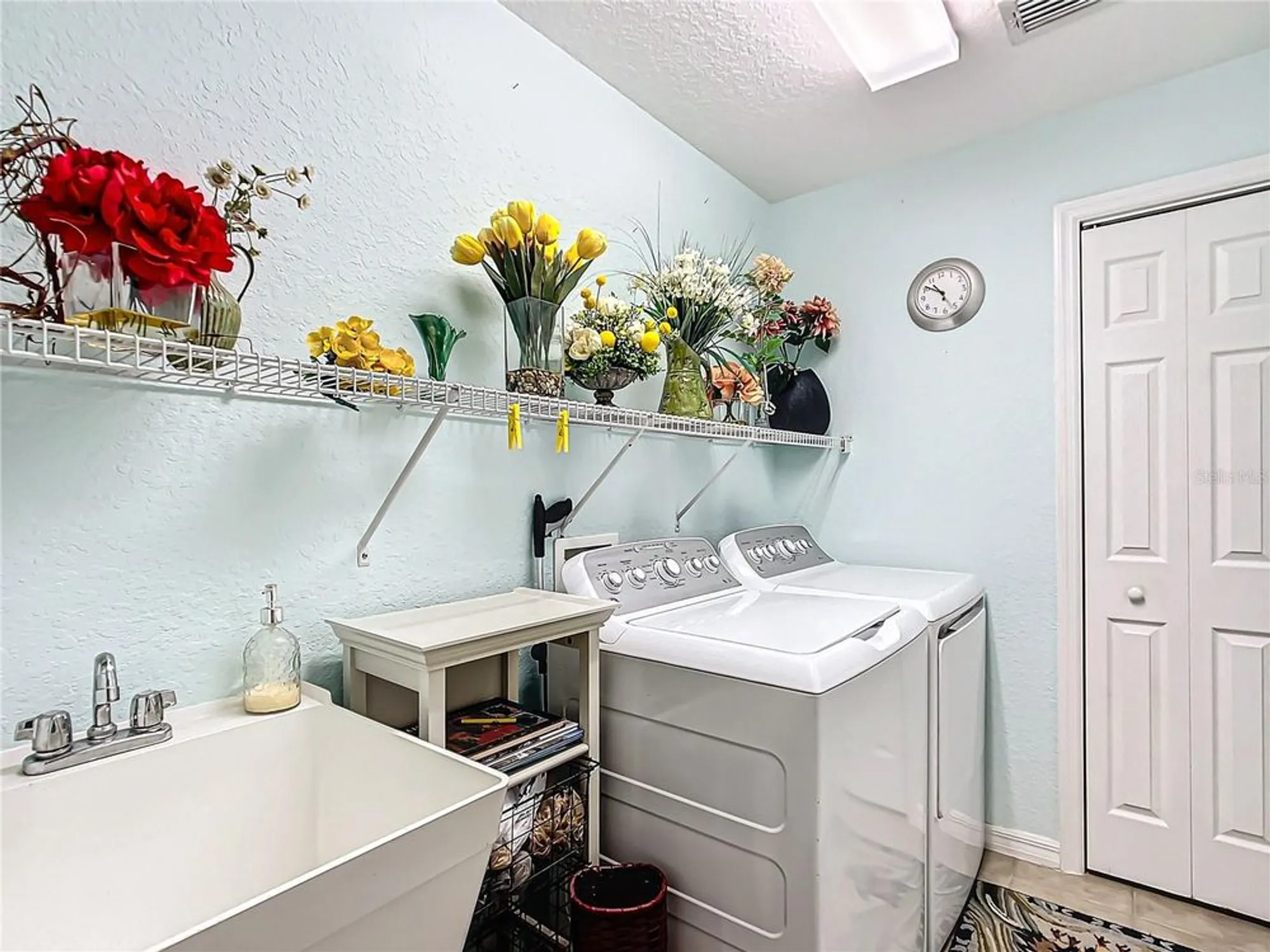 Property Slideshow image 27 of 38 | 10156 mainsail dr, Oxford, FL, 34484