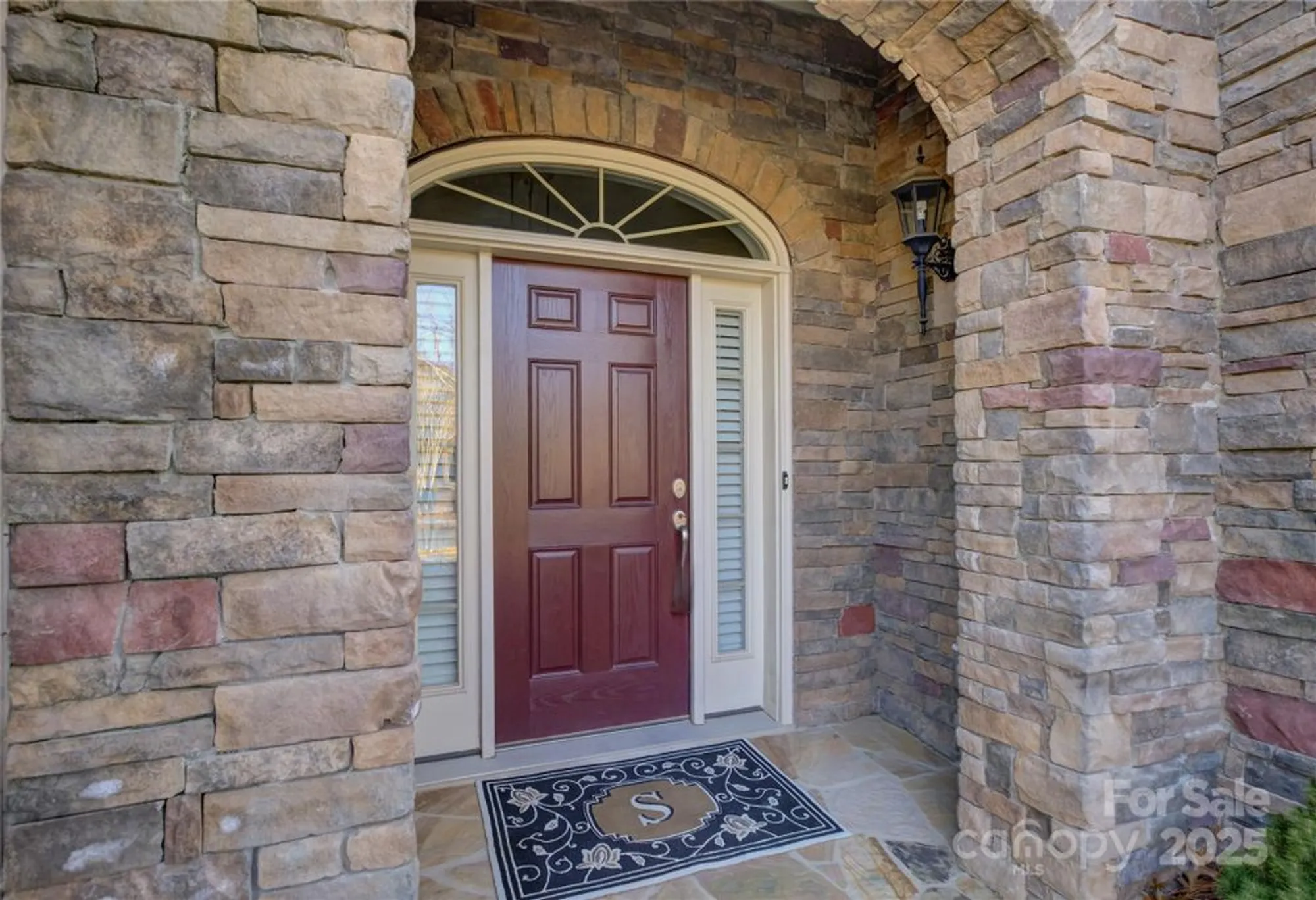 Property Slideshow image 4 of 48 | 15511 lake ridge rd, Charlotte, NC, 28278