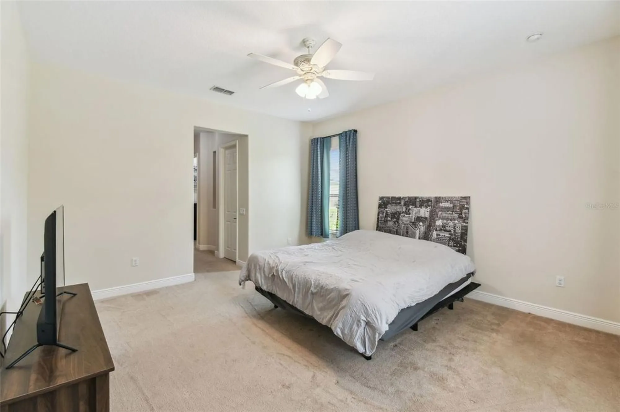 Property Slideshow image 21 of 61 | 429 villa park rd, Kissimmee, FL, 34759
