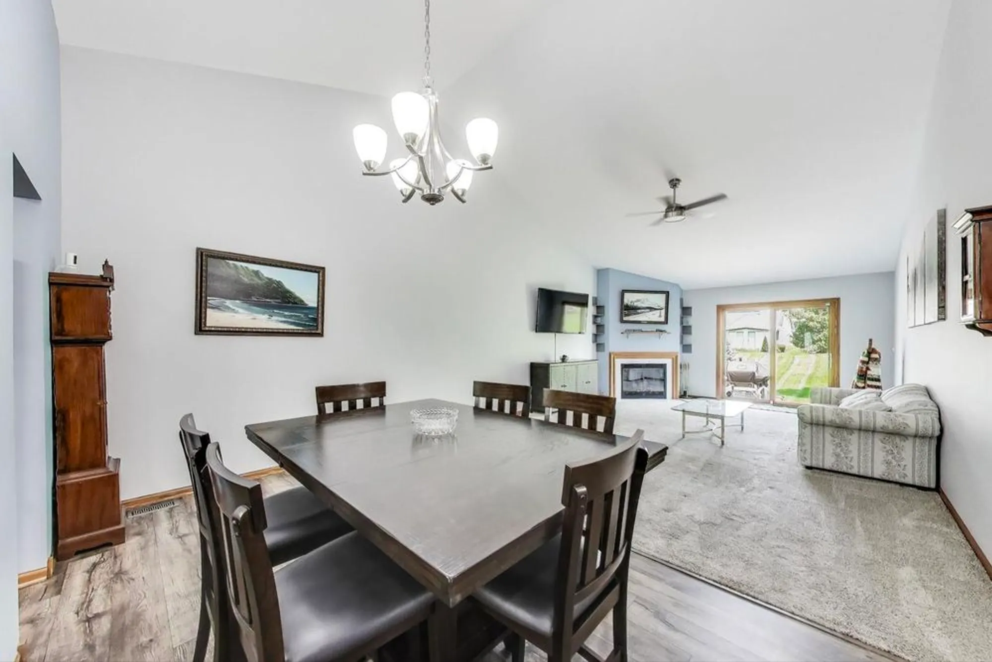 Property Slideshow image 8 of 44 | 13453 tall pines ln, Plainfield, IL, 60544