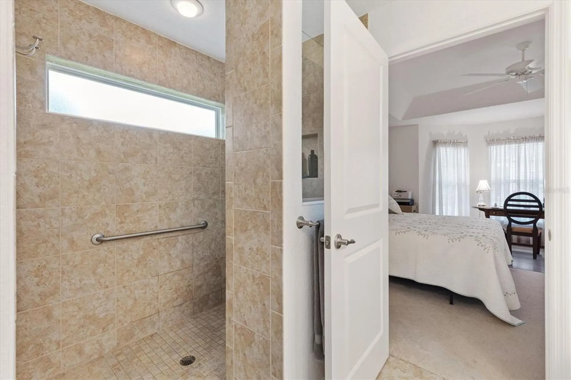 Property Slideshow image 23 of 41 | 10404 silver maple ave, Oxford, FL, 34484