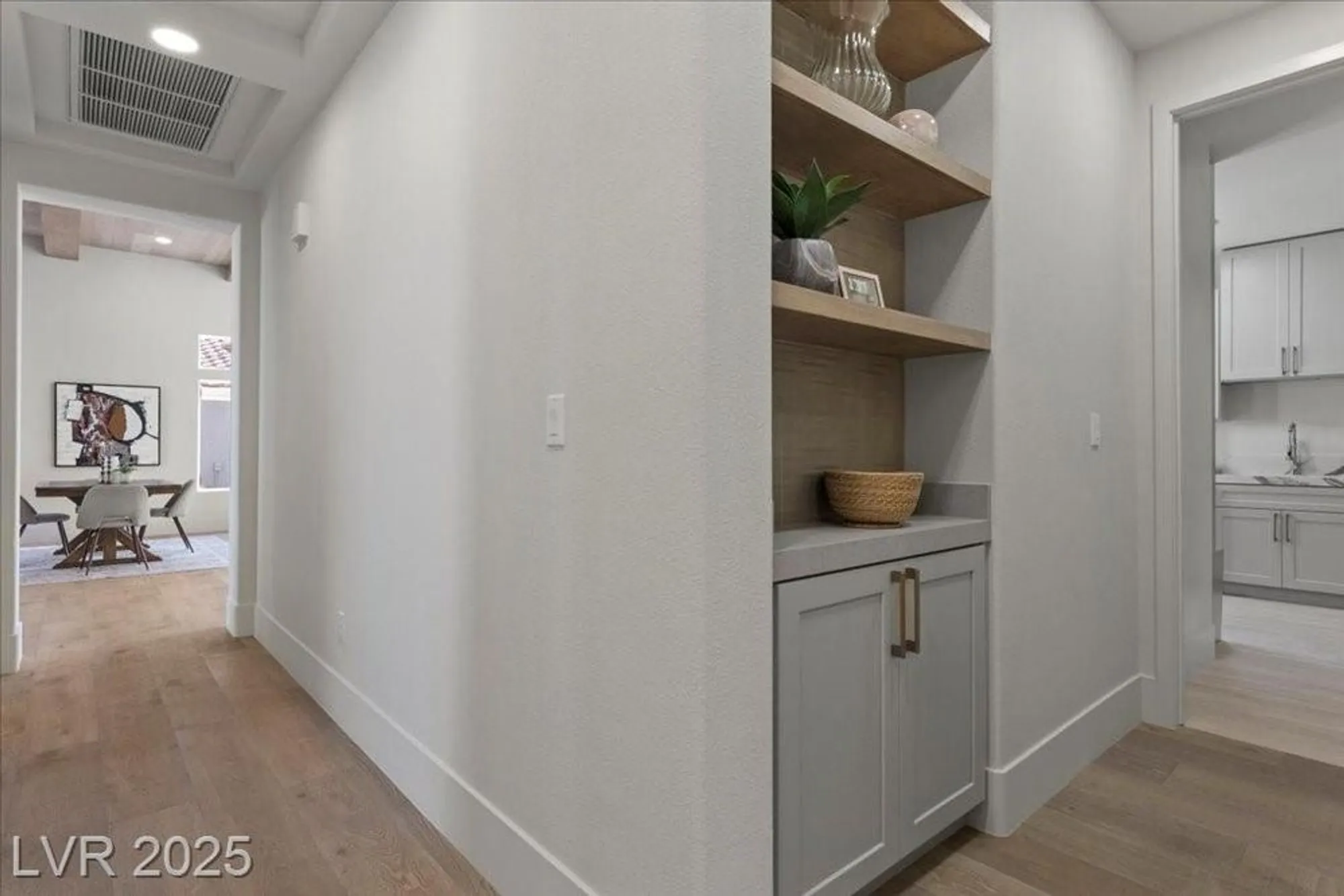 Property Slideshow image 45 of 78 | 2508 faiss dr, Las Vegas, NV, 89134