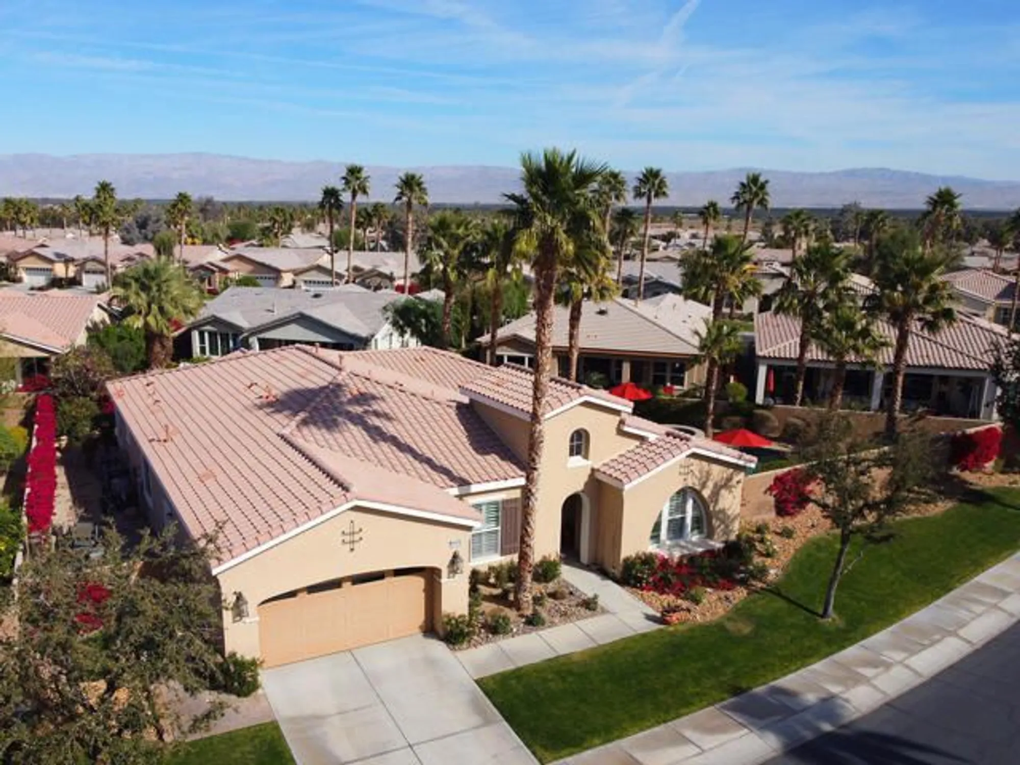 Property Slideshow image 8 of 53 | 81478 golden poppy way, La Quinta, CA, 92253