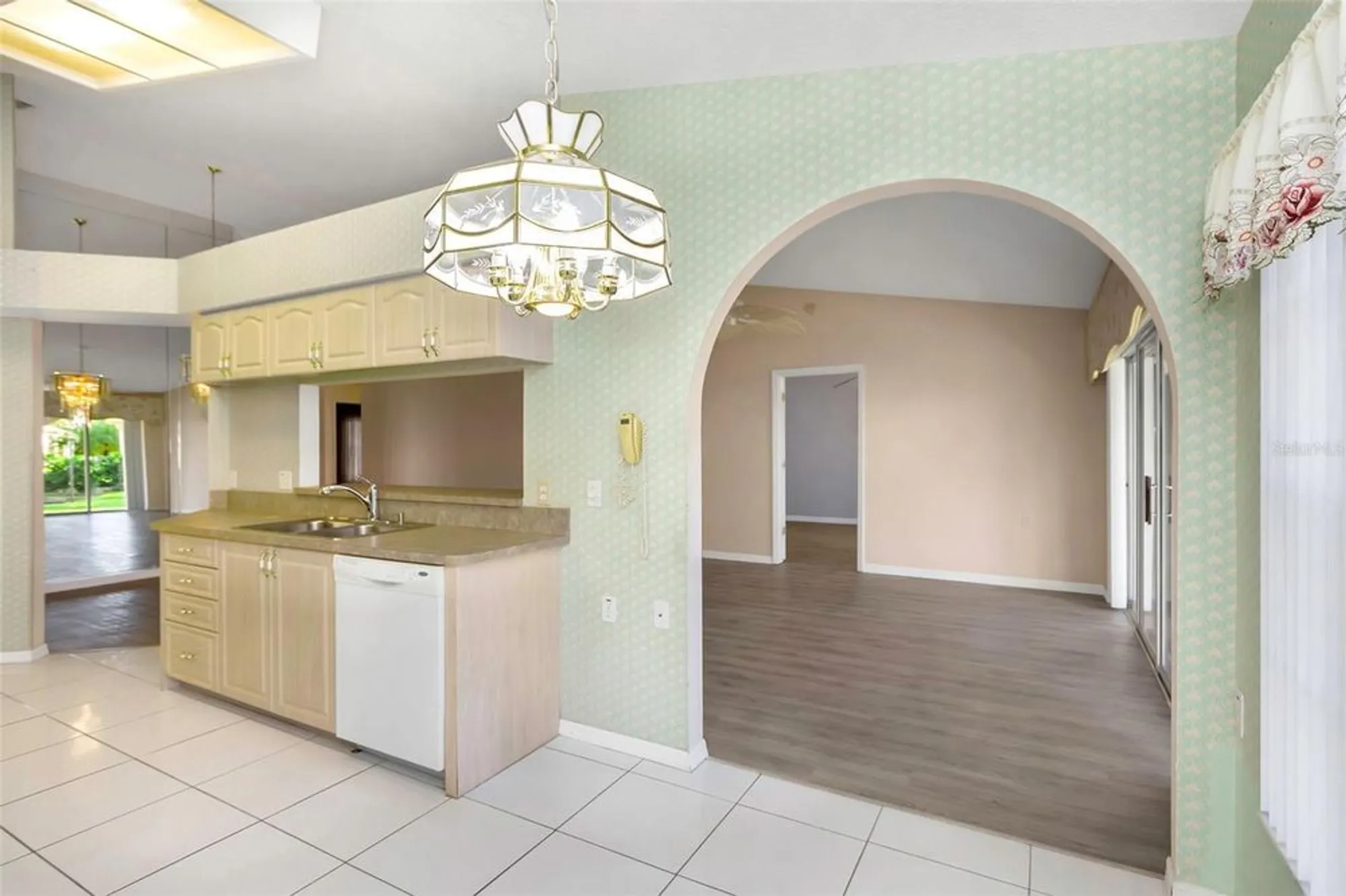 Property Slideshow image 20 of 54 | 3532 cayman ct, Palm Harbor, FL, 34684