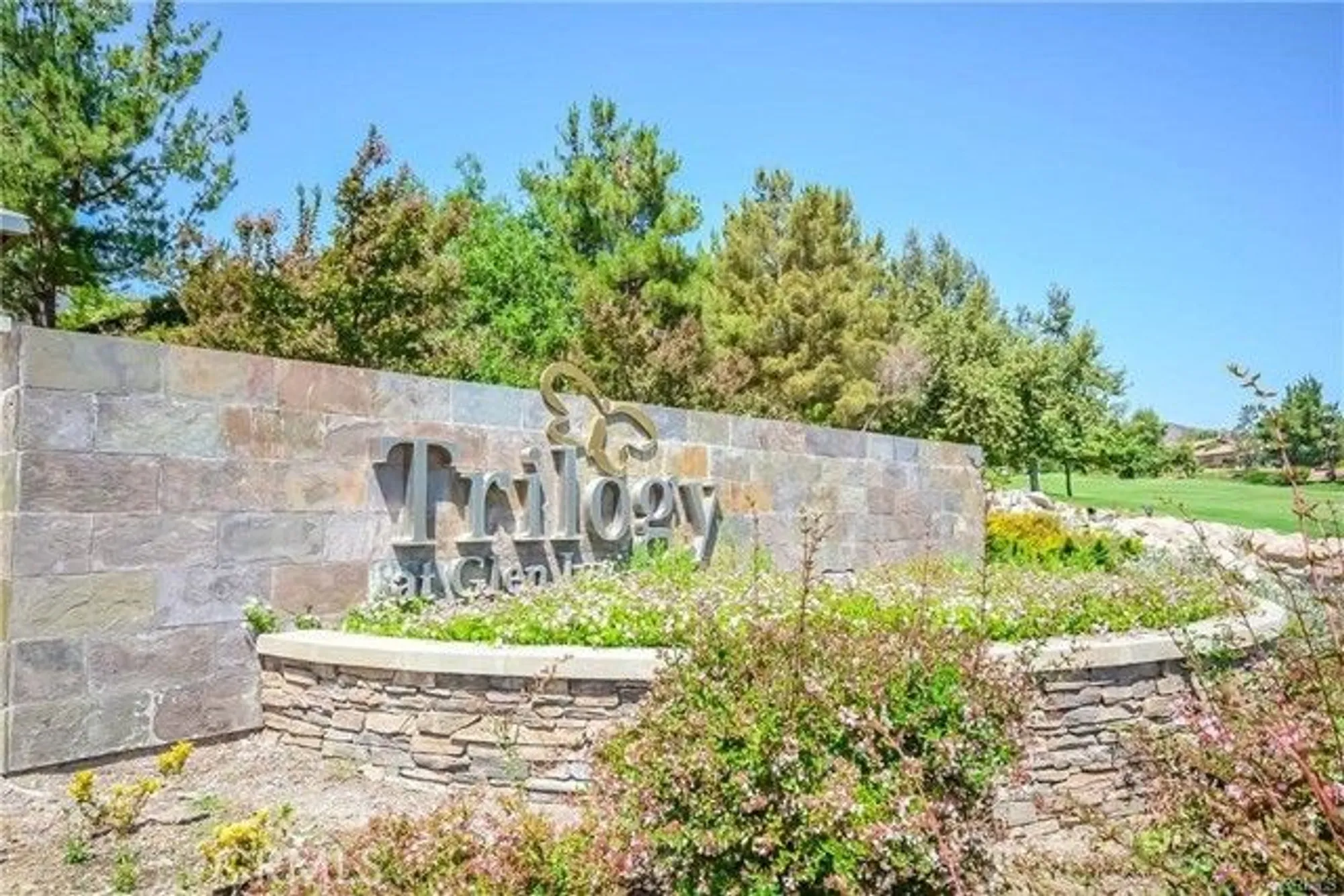 Property Slideshow image 38 of 47 | 8741 cuyamaca st, Corona, CA, 92883