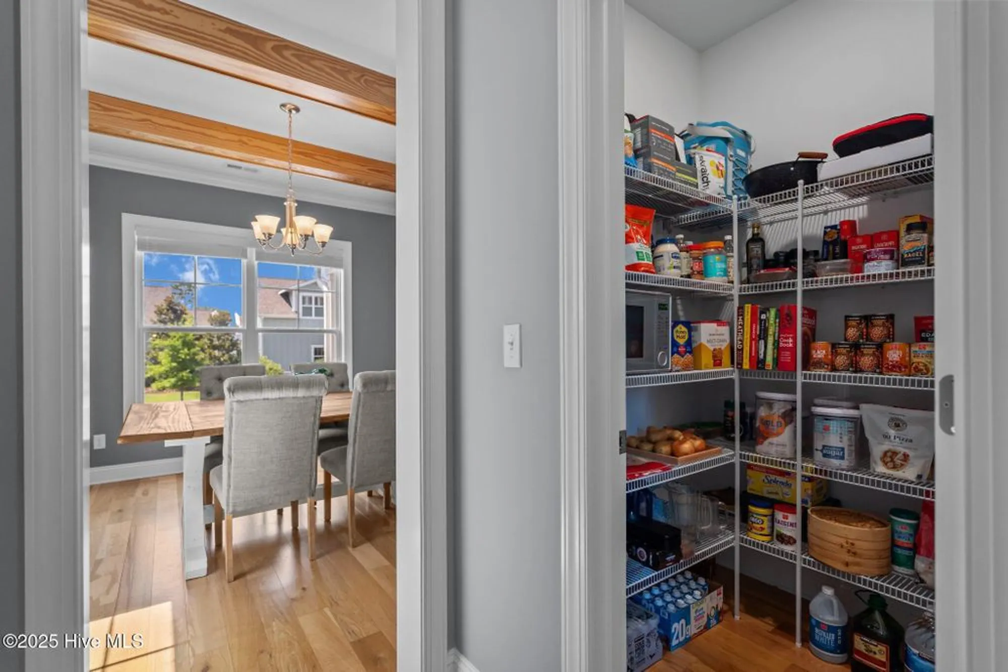 Property Slideshow image 18 of 63 | 4563 old towne st, Wilmington, NC, 28412