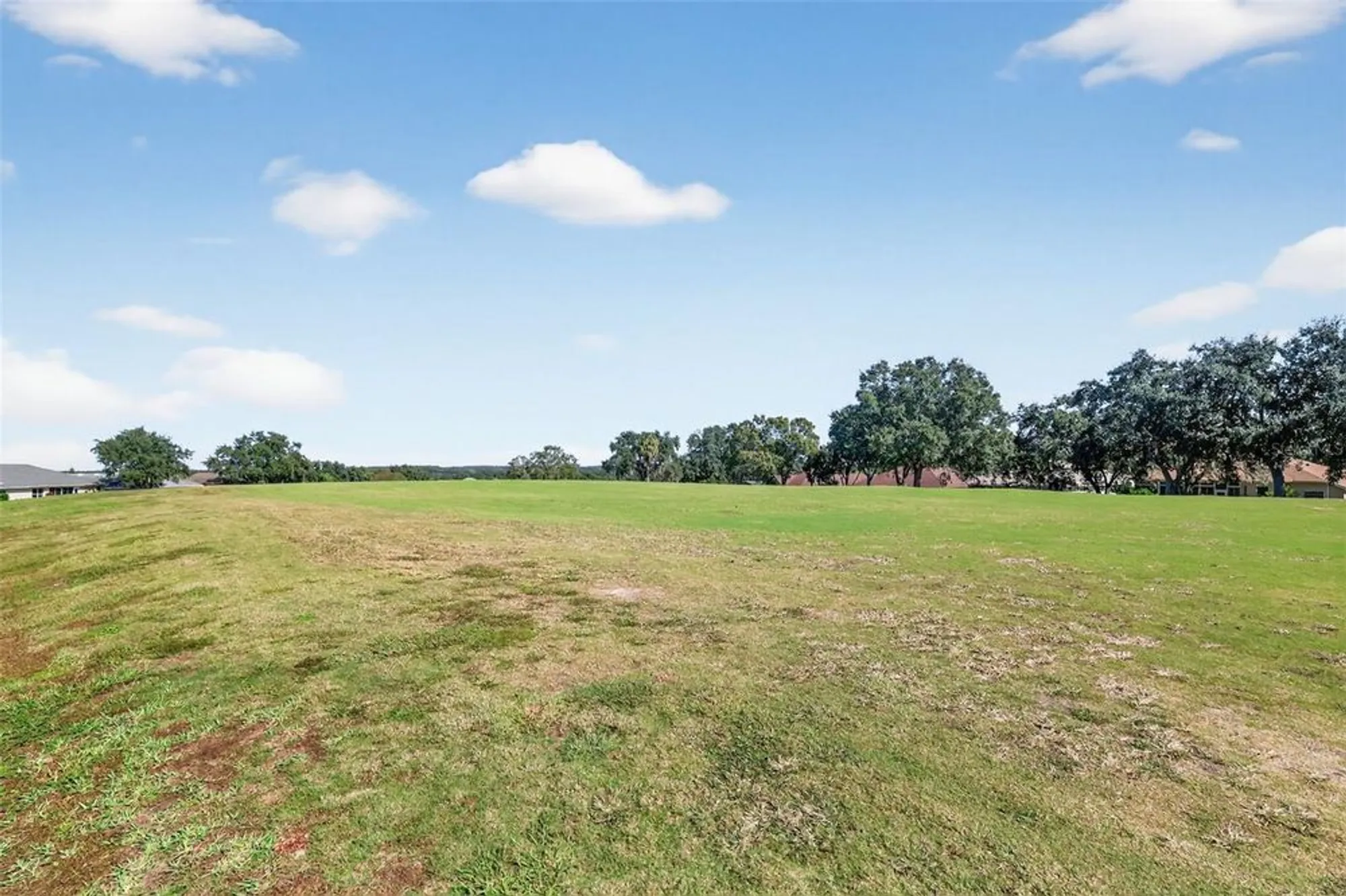 Property Slideshow image 37 of 66 | 21202 braveheart dr, Leesburg, FL, 34748